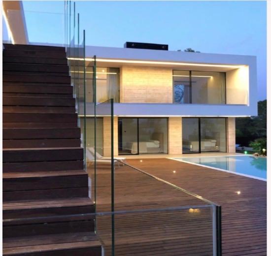 Villa en Venta en Carrer Vista Alegre 5 - 9
