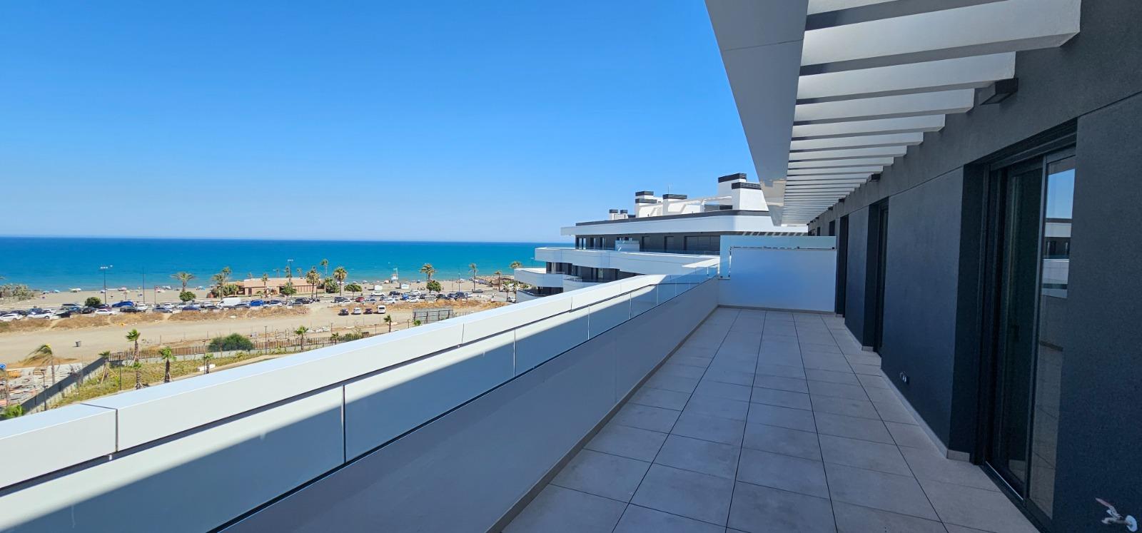 Ático en Venta en Avenida Mar de Alborán - 2
