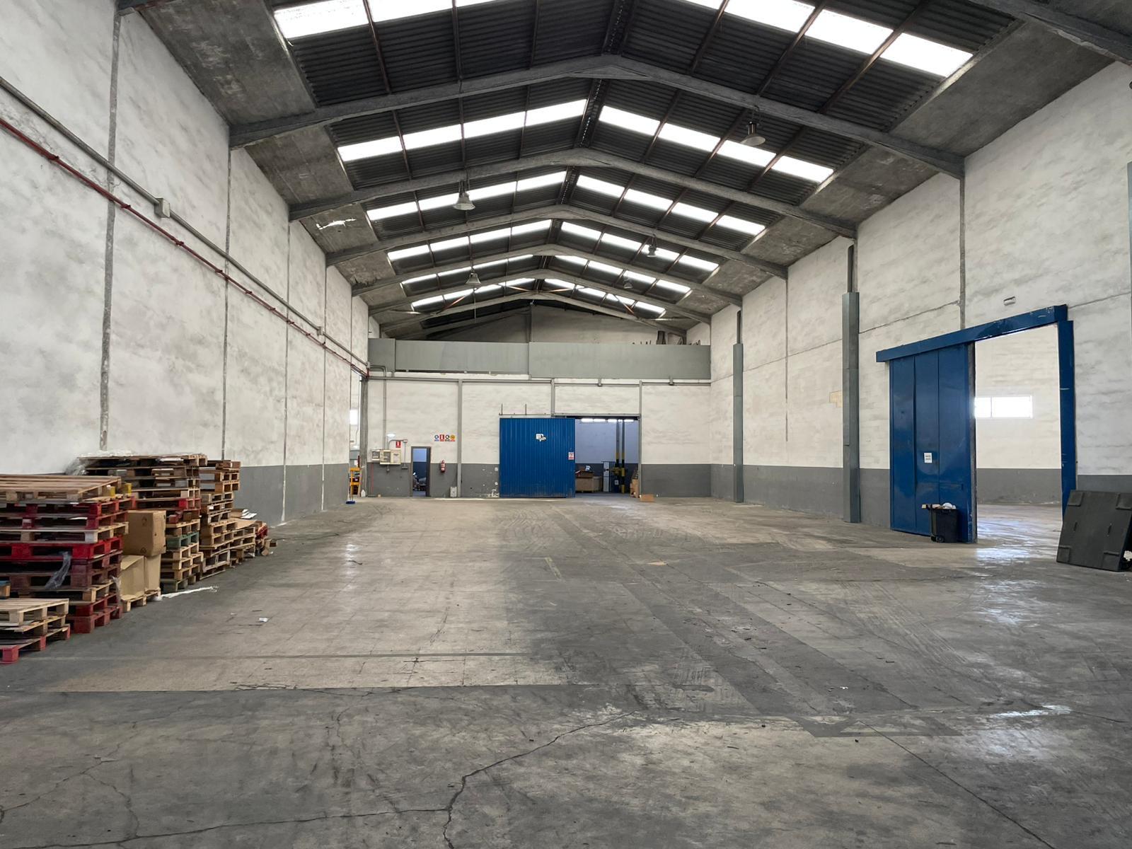 Factory en Alquiler en Calle Cami Vell de Silla - 5