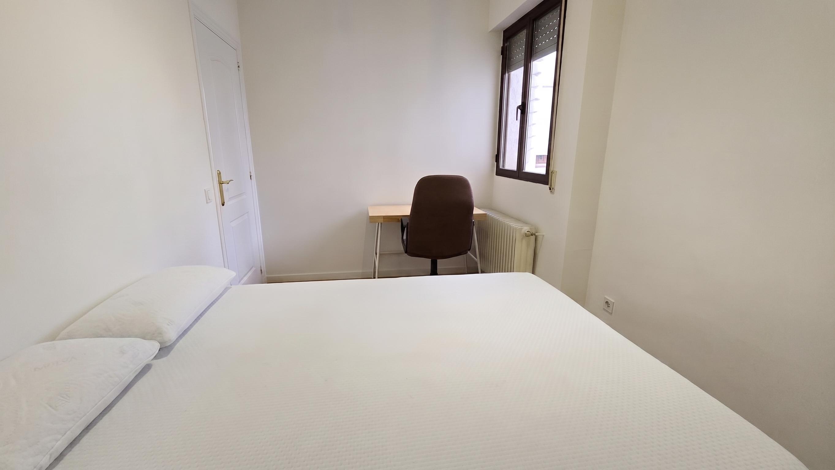 Piso en Venta en Calle del Olivar - 12