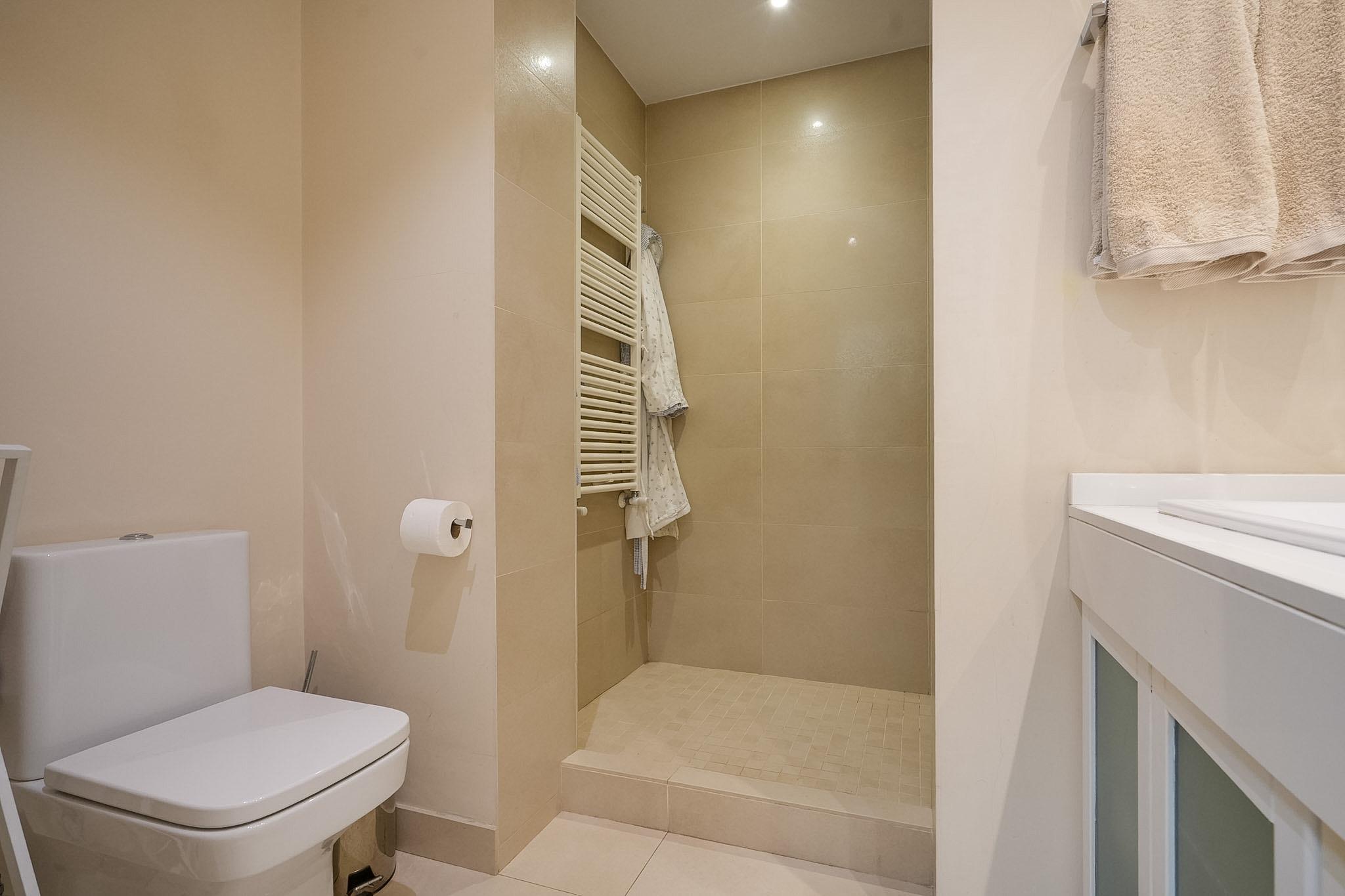 Piso en Venta en Calle de Nuria - 37