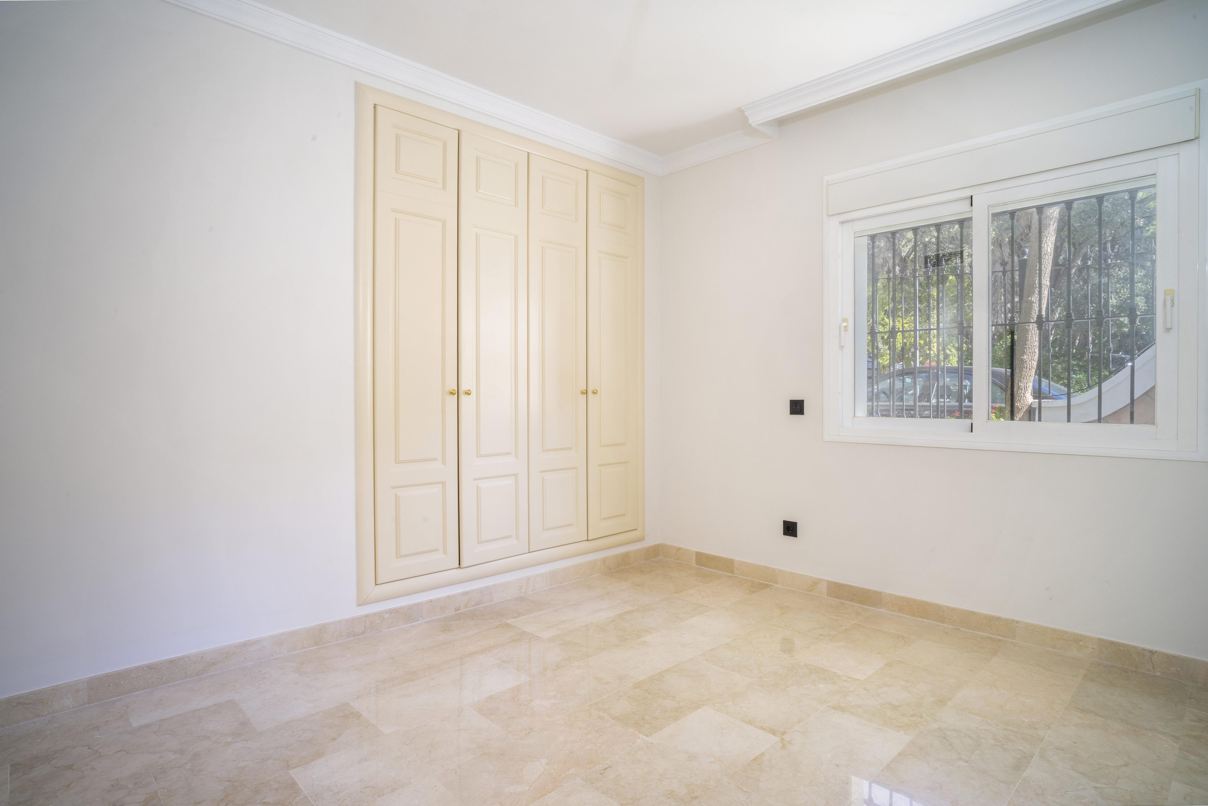 Piso en Venta en Calle Lago de los Cisnes - 8