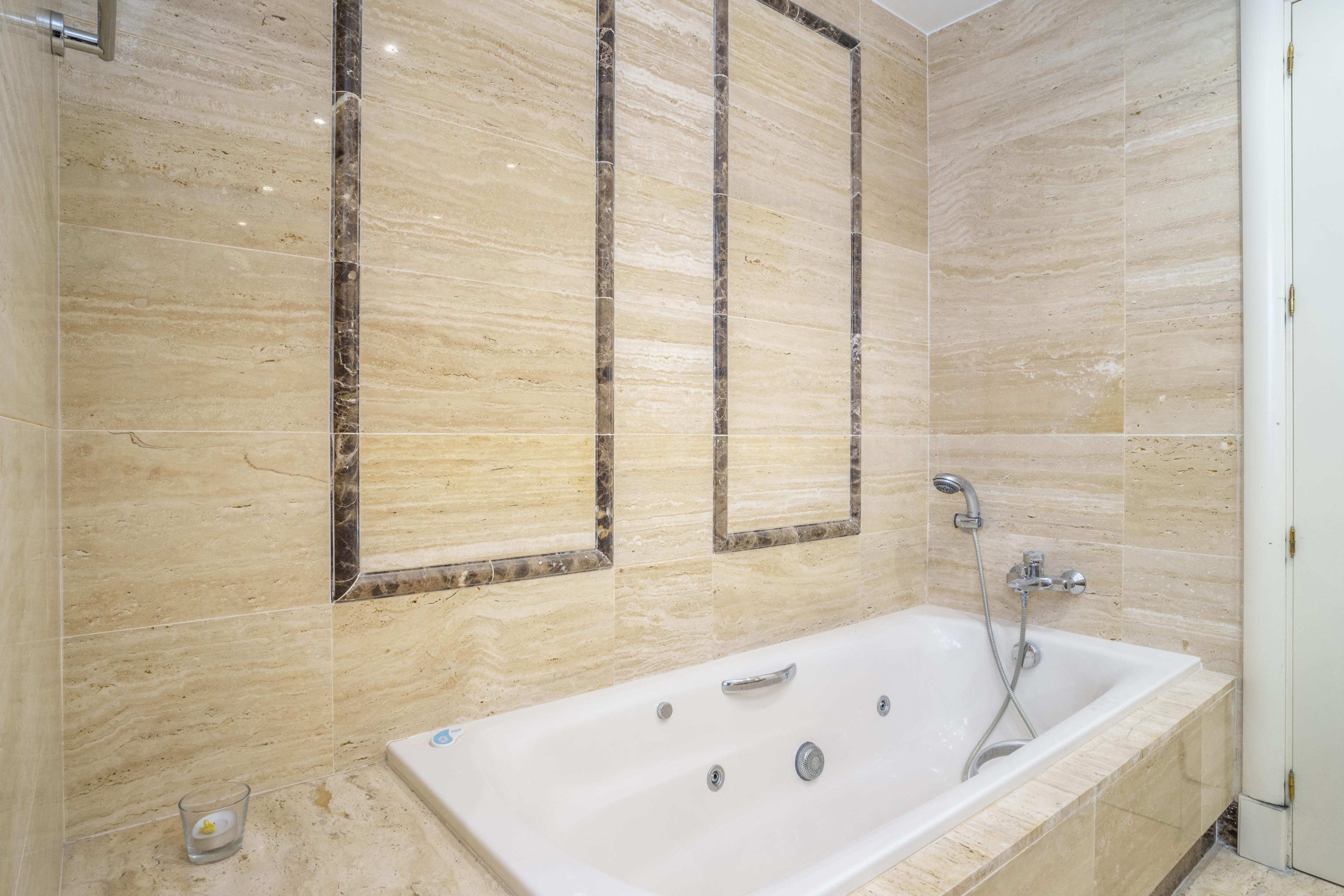 Piso en Venta en Calle Lago de los Cisnes - 36