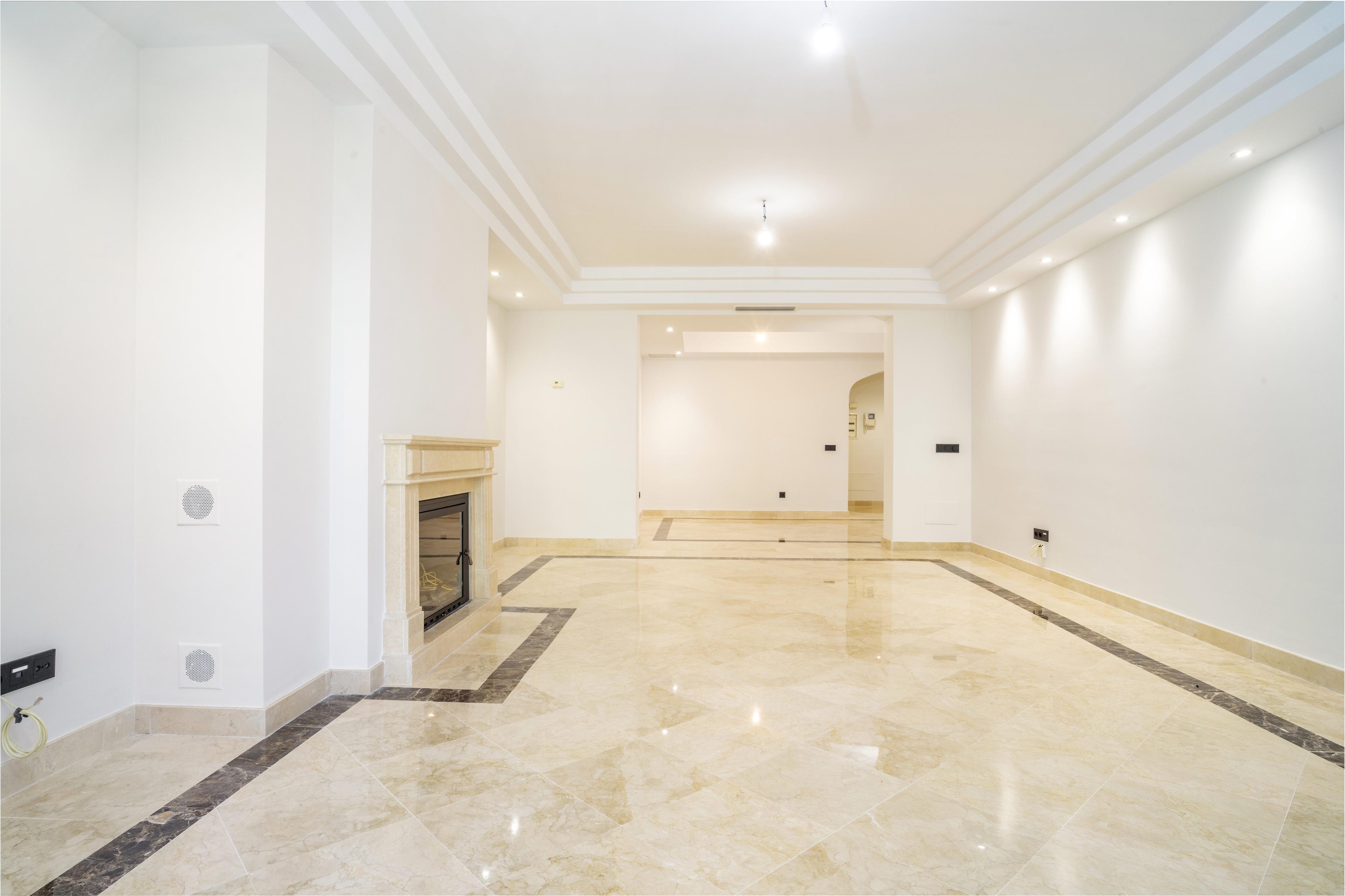 Piso en Venta en Calle Lago de los Cisnes - 24