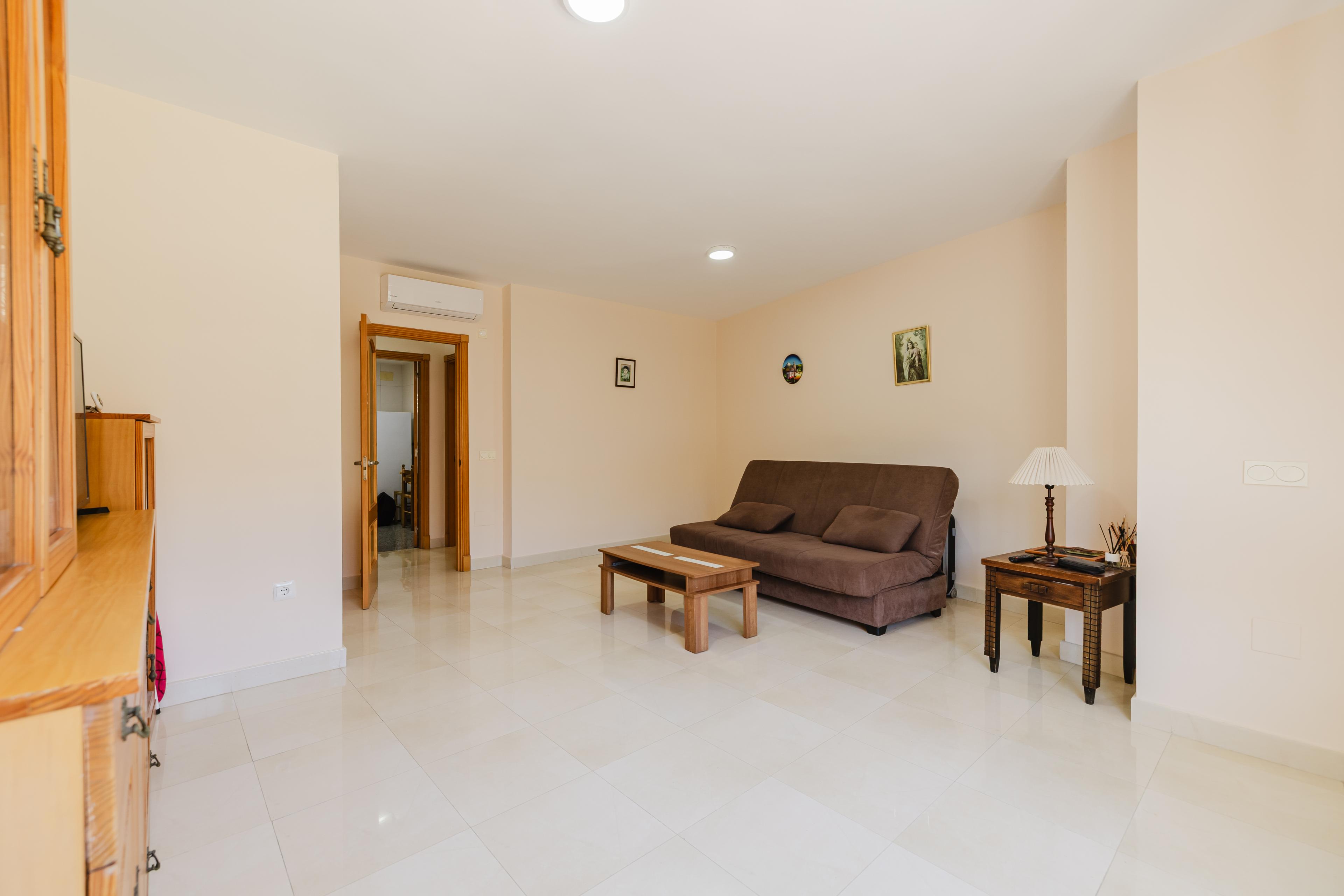 Piso en Venta en Calle Antonio Millón - 3