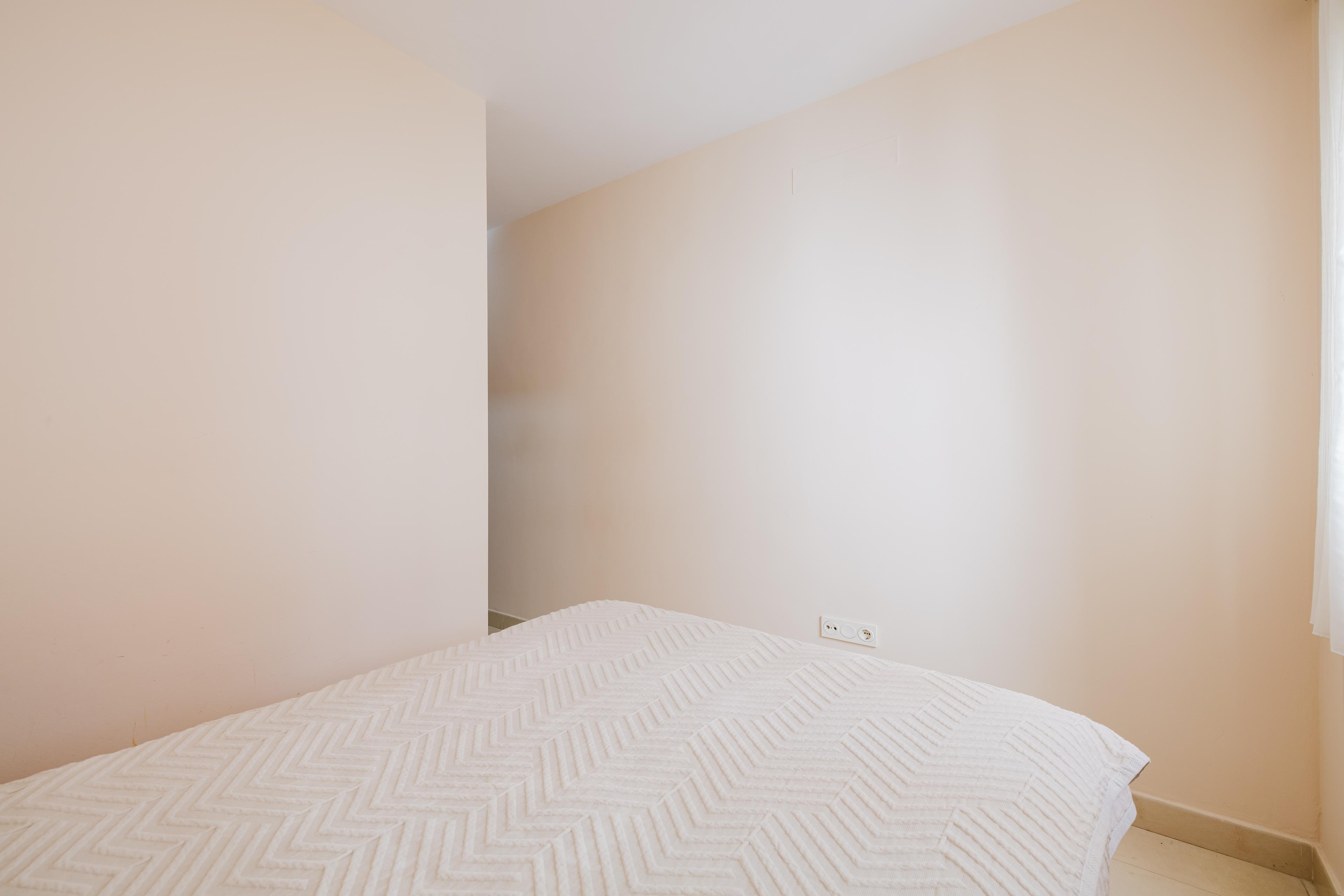 Piso en Venta en Calle Antonio Millón - 15