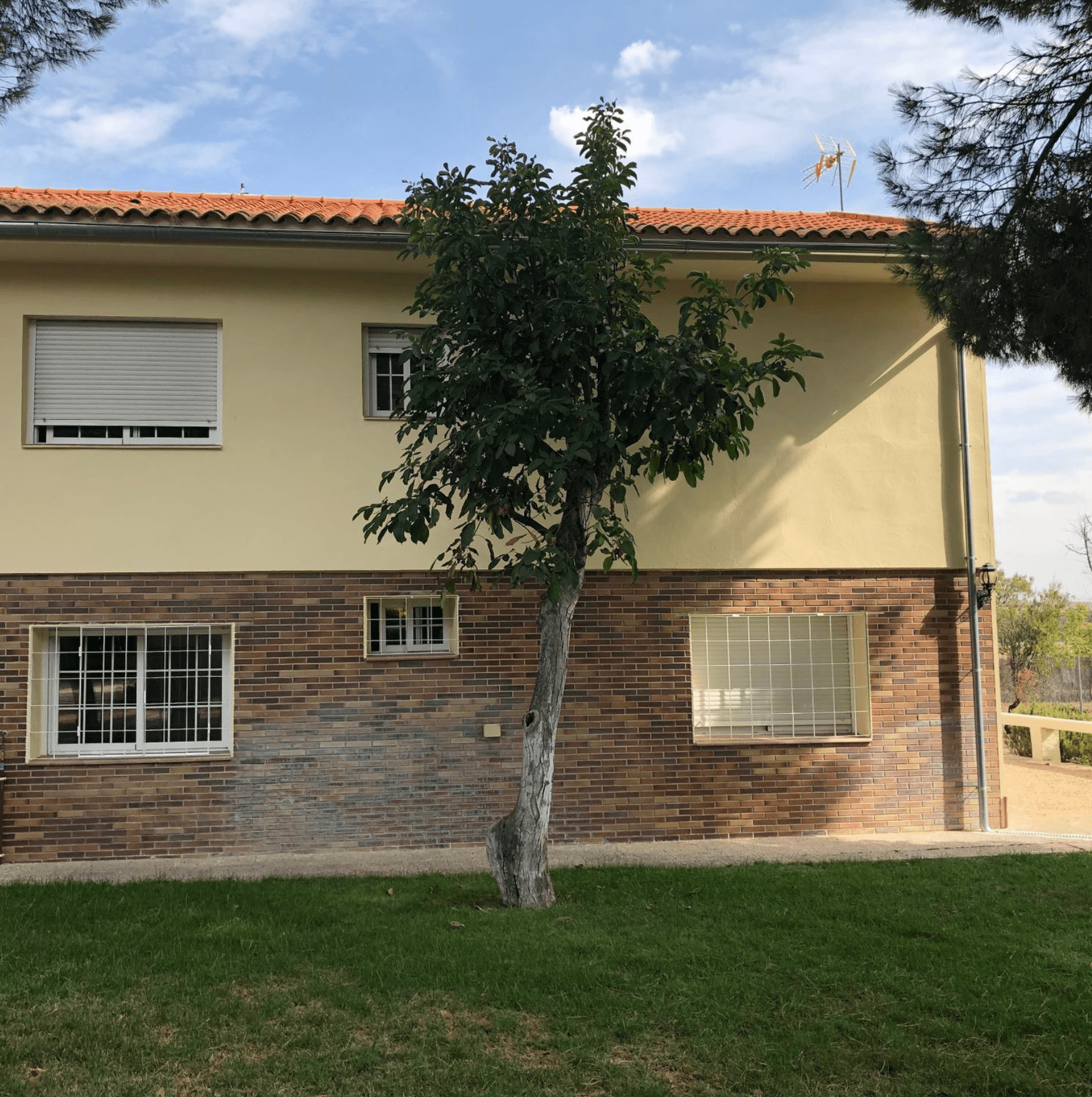 Townhouse en Venta en Calle Los Manzanos - 26