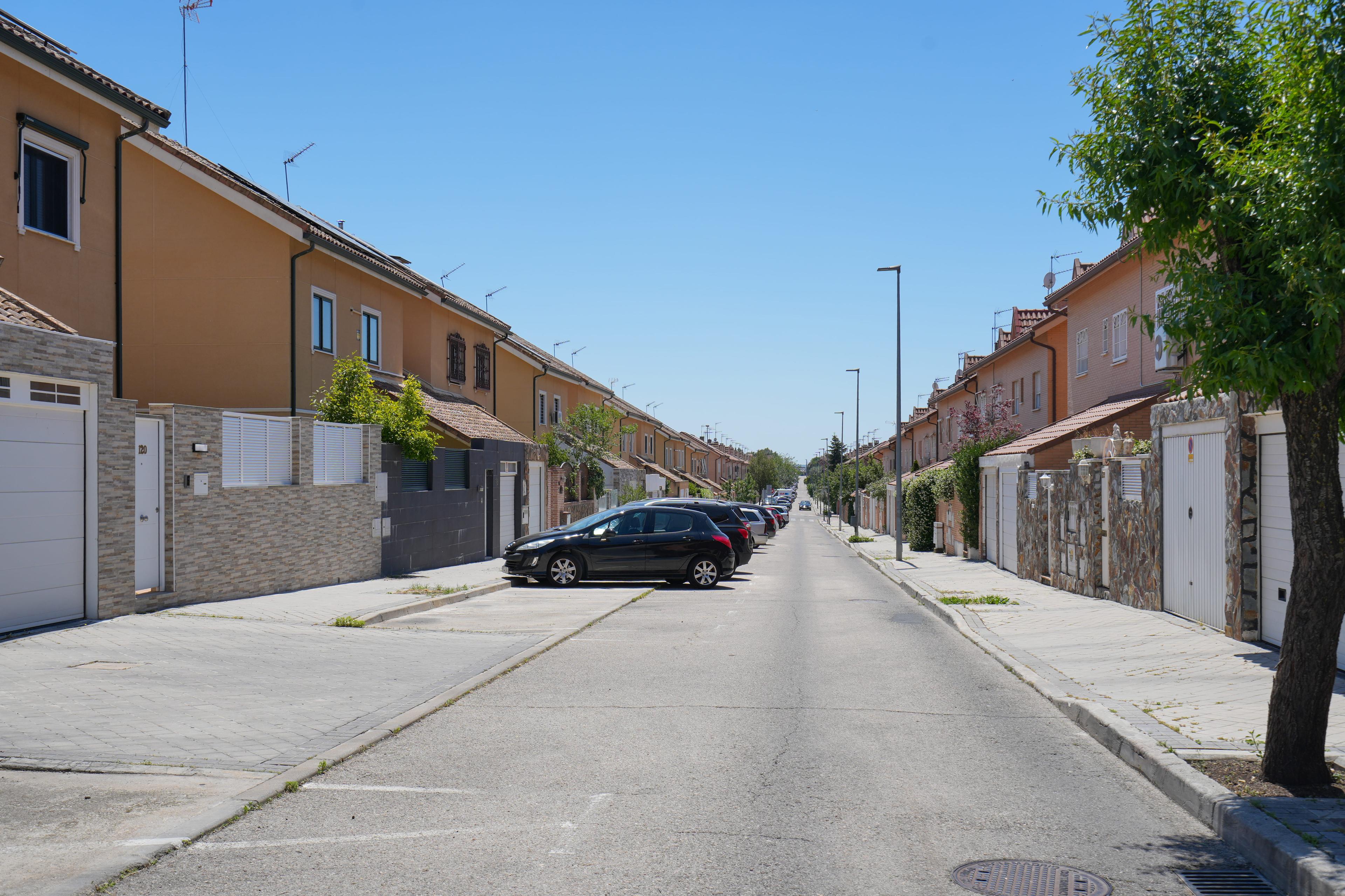Casa Adosada en Venta en Calle Fernando Fernán Gómez - 37