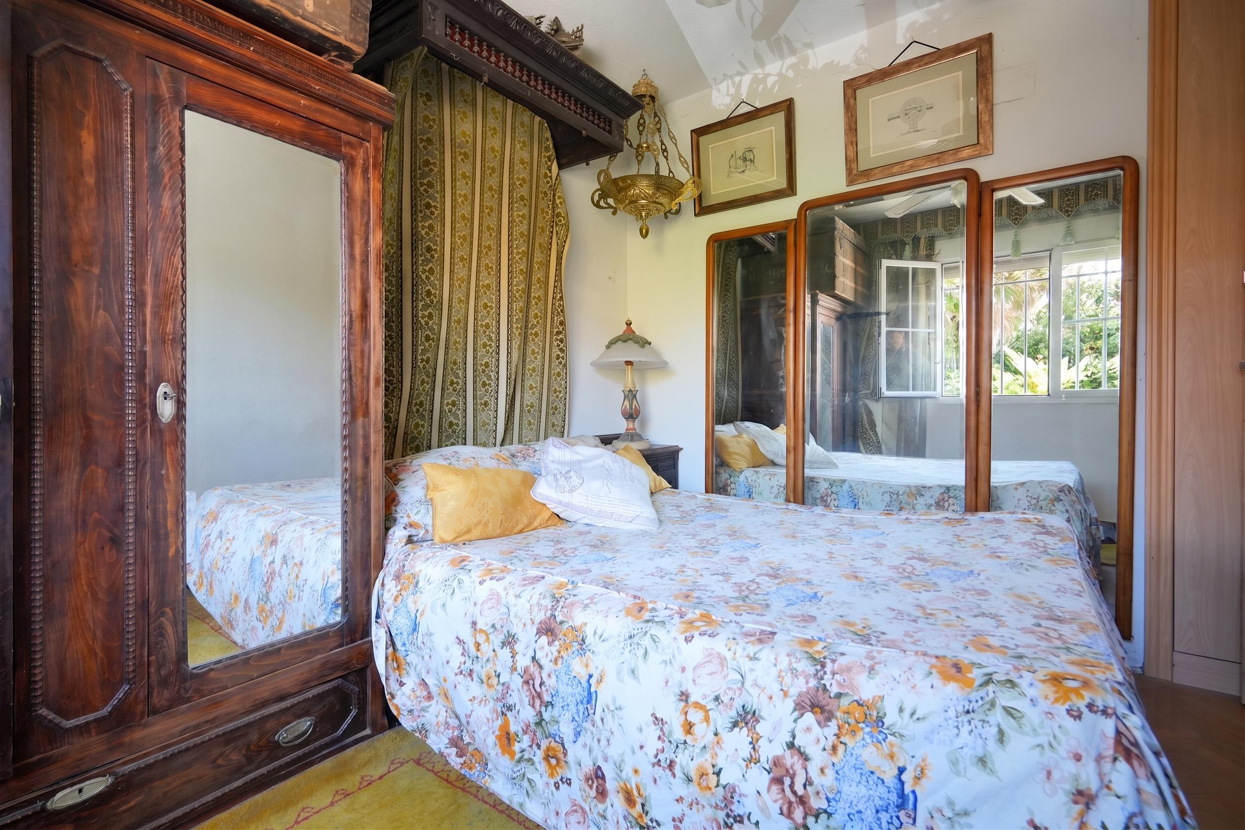 Casa Adosada en Venta en Calle Fernando Fernán Gómez - 26