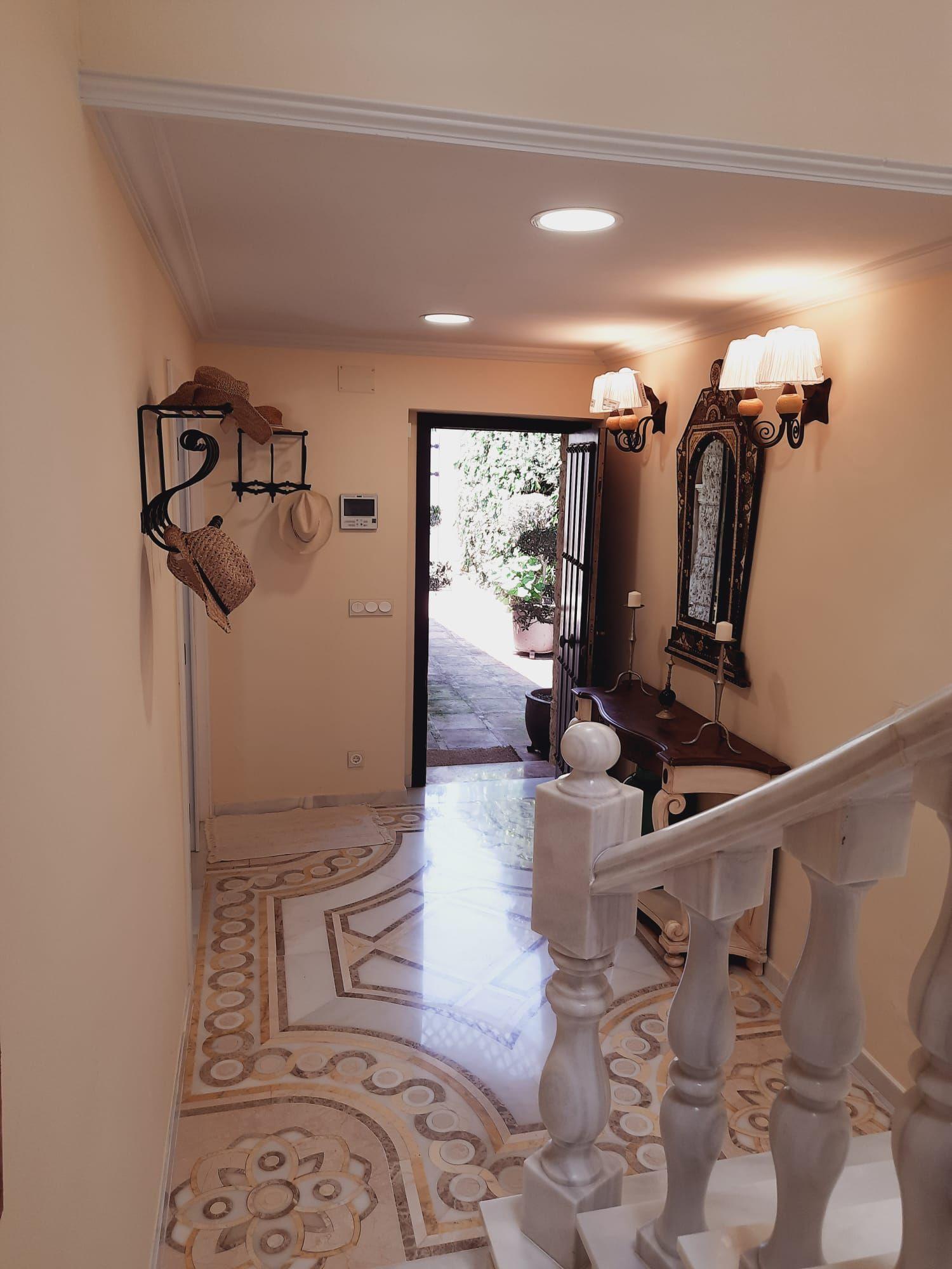 Villa en Venta en Calle los Jazmines - 6