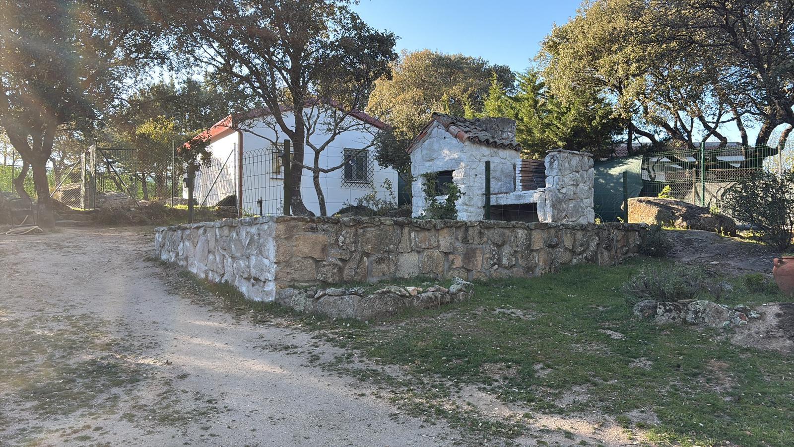 Casa Rústica en Venta en El Escorial - 1