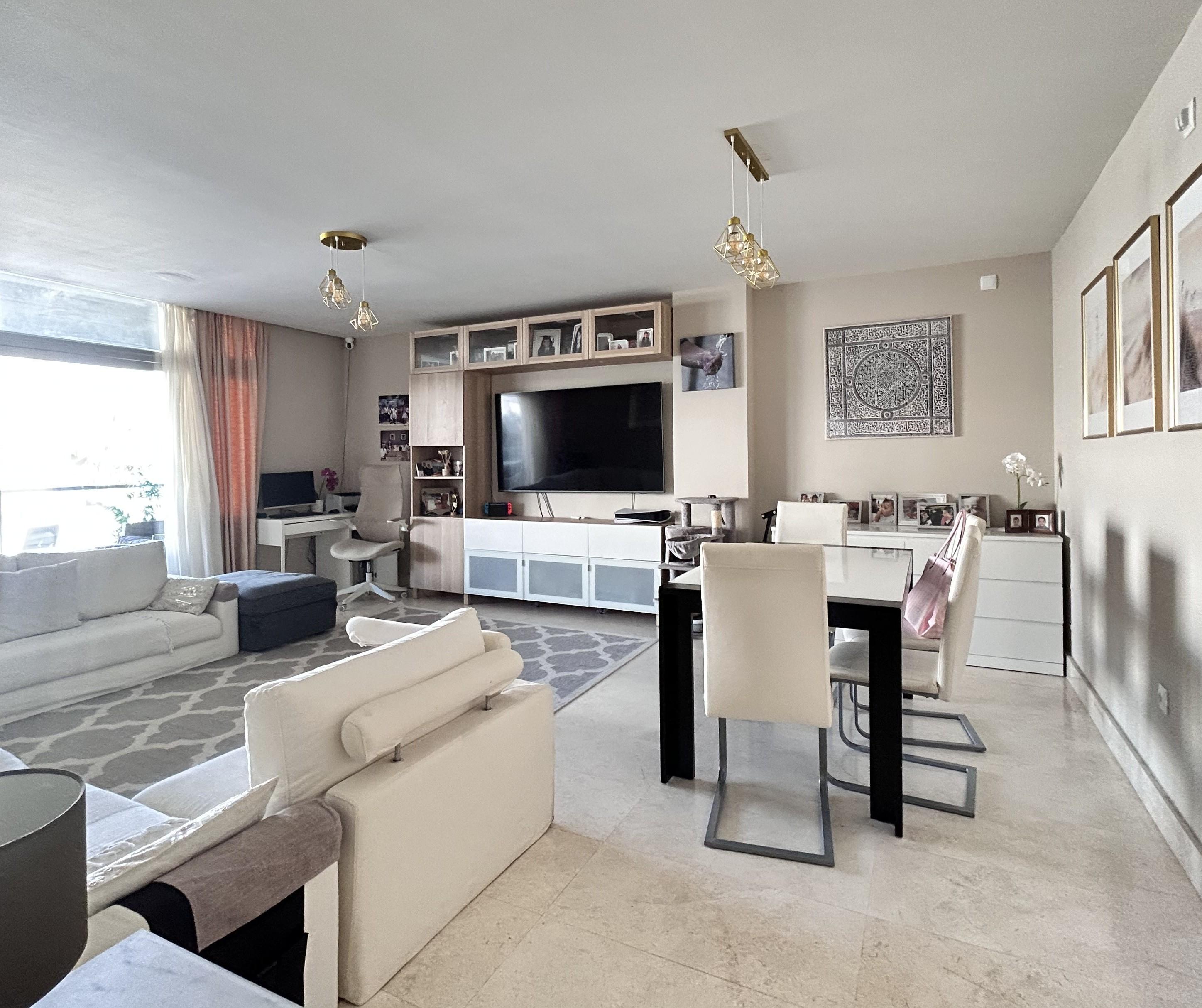 Piso en Venta en Urb la Paloma - 1