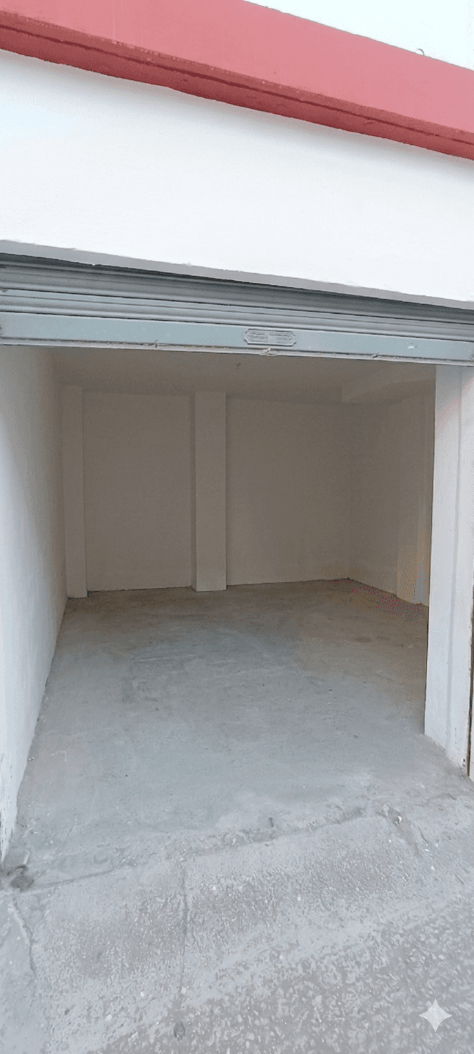 Garage en Venta en Calle Antonio Merlo - 4
