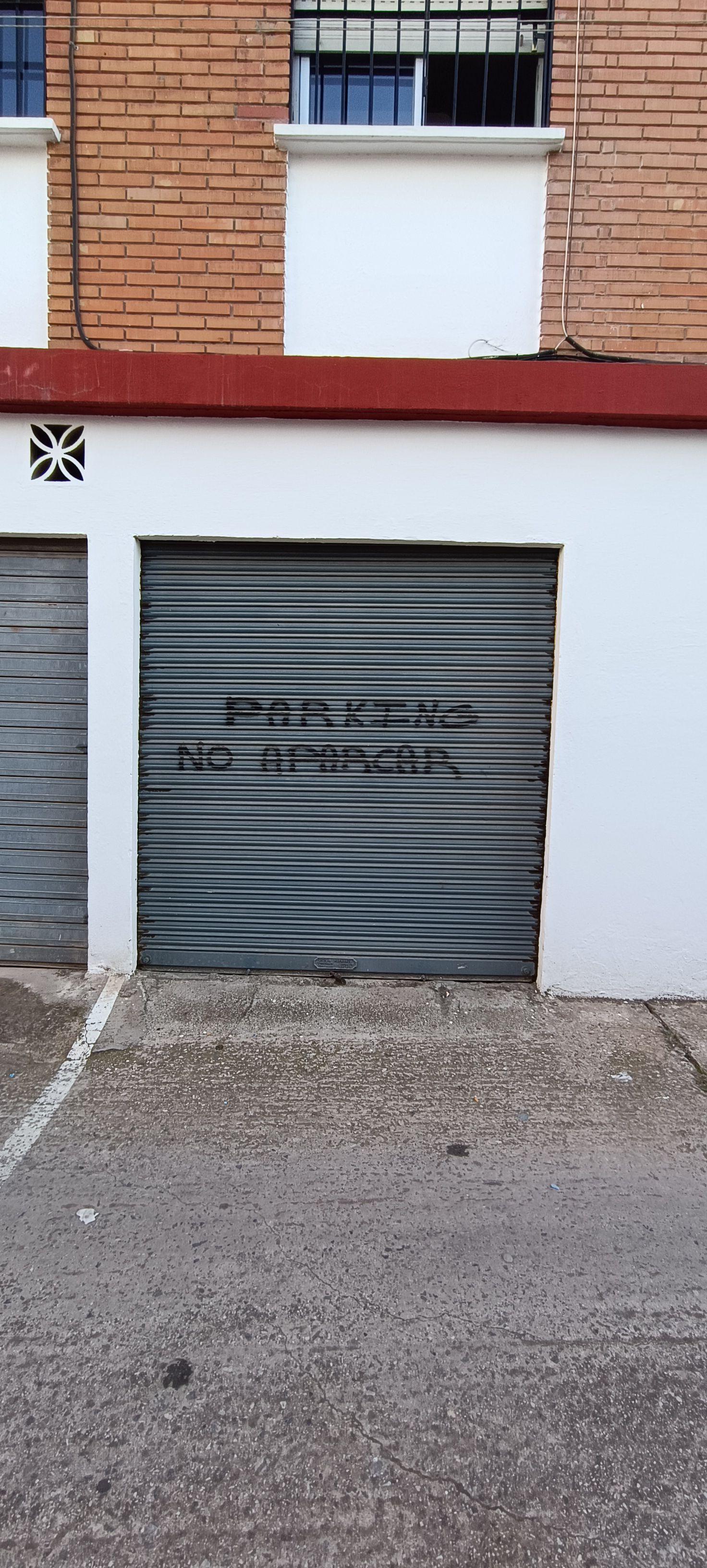 Garage en Venta en Calle Antonio Merlo - 5