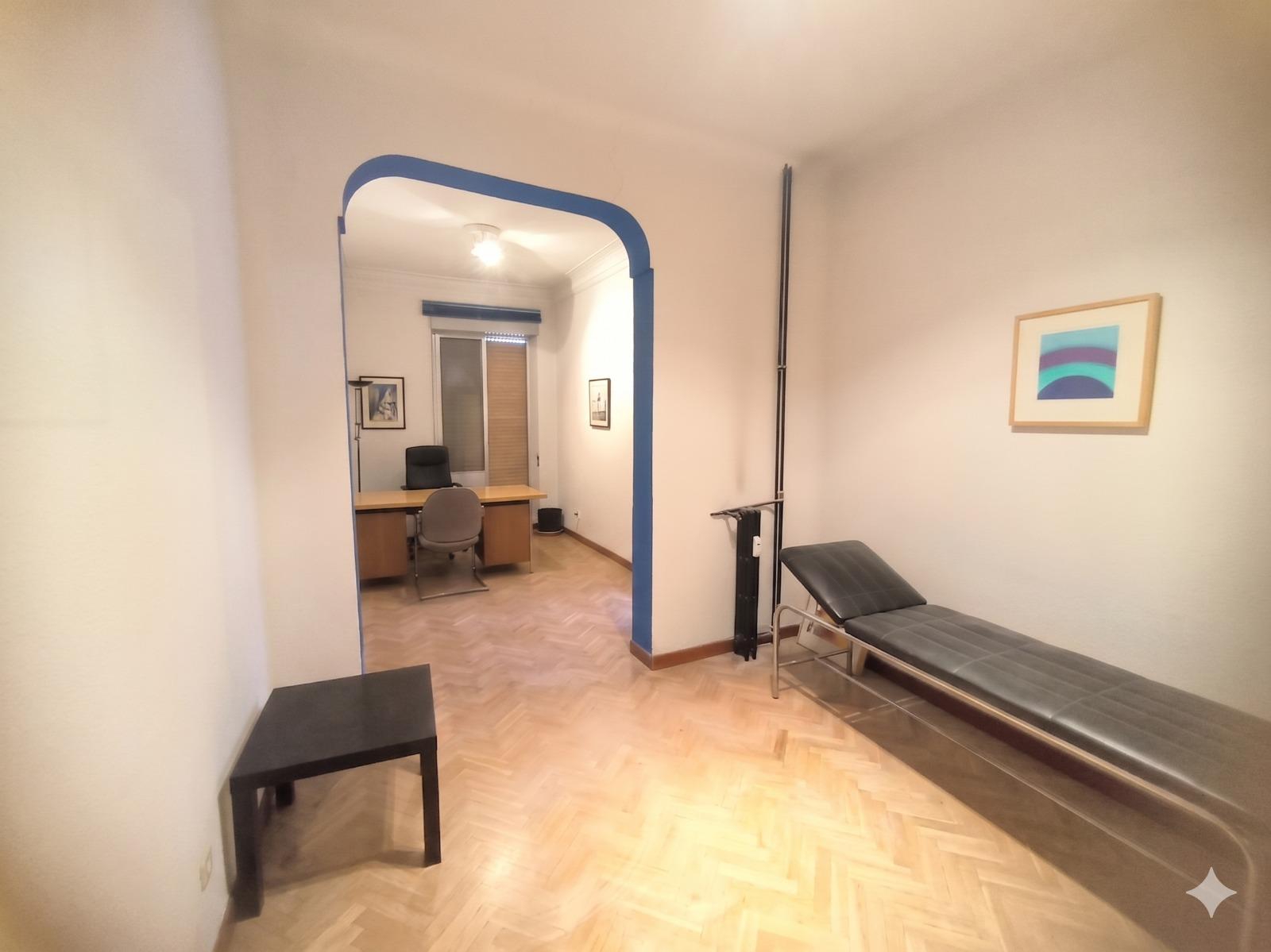 Piso en Venta en Calle del Tutor - 9