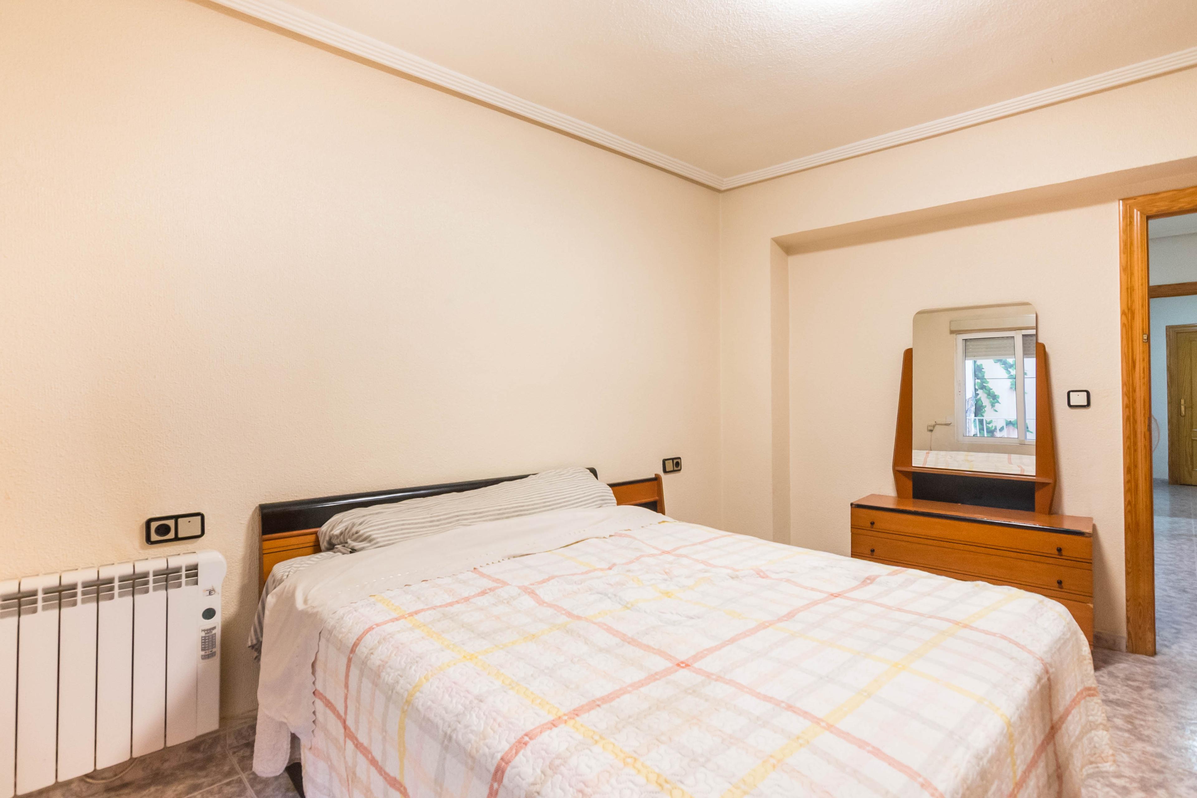 Piso en Venta en Plaza Cristo Rey - 17