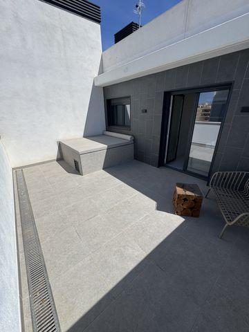 Duplex en Alquiler en Avinguda Pere Matutes Noguera - 8