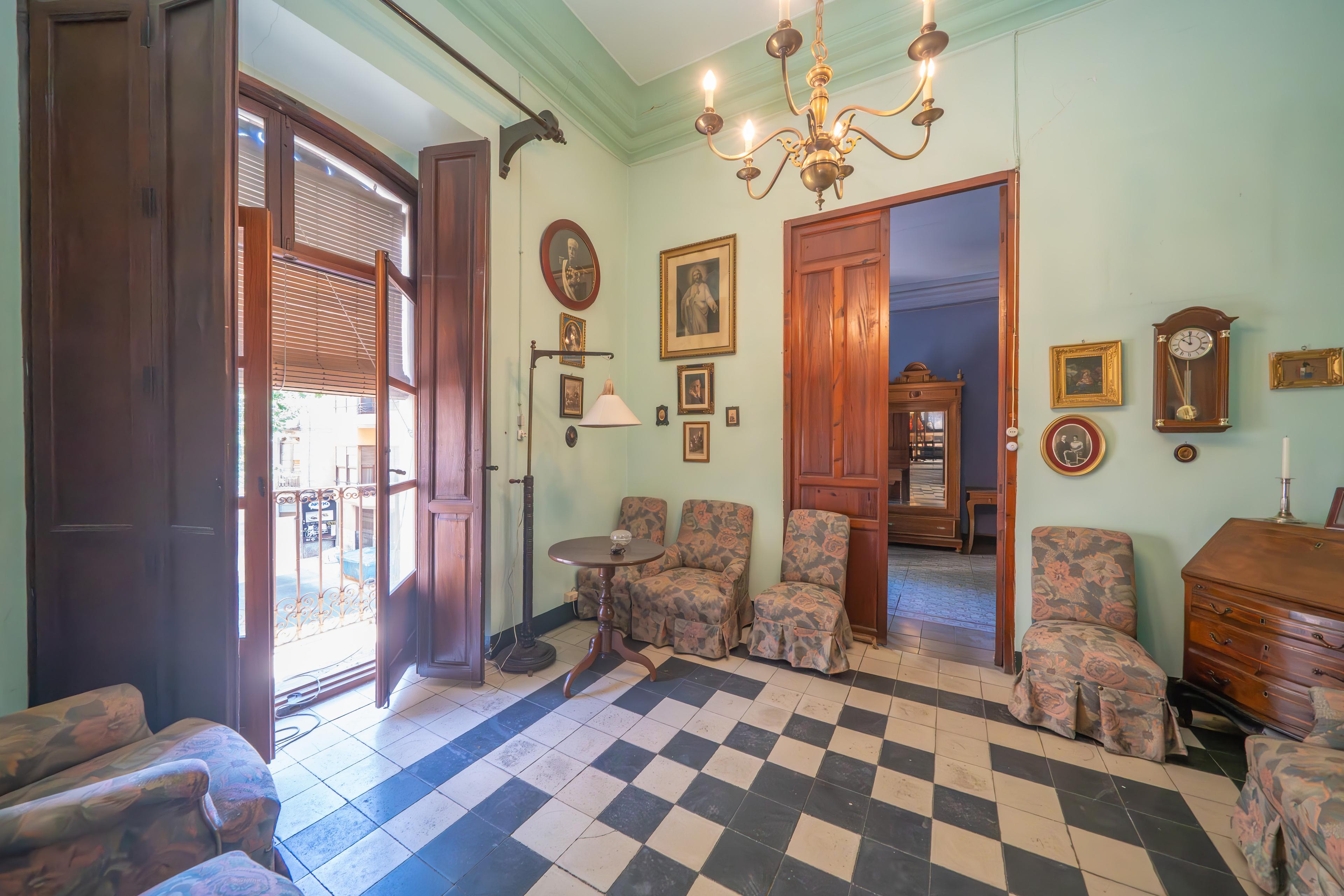 Villa en Venta en Plaça de les Corts - 8