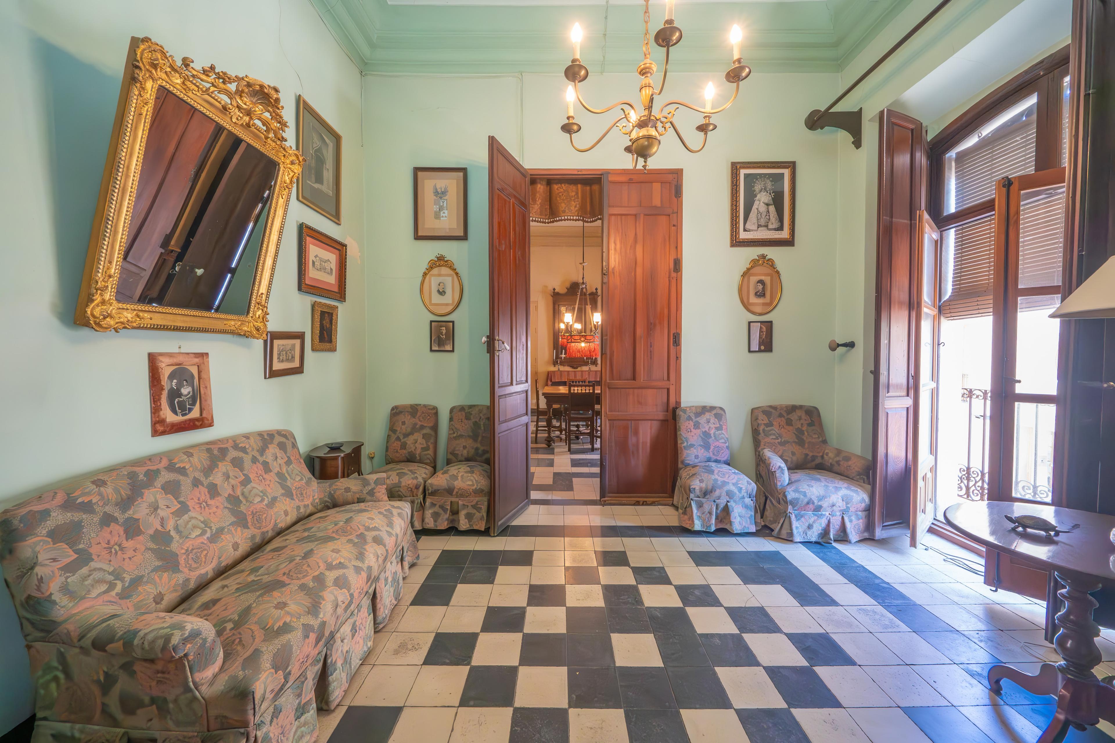 Villa en Venta en Plaça de les Corts - 10
