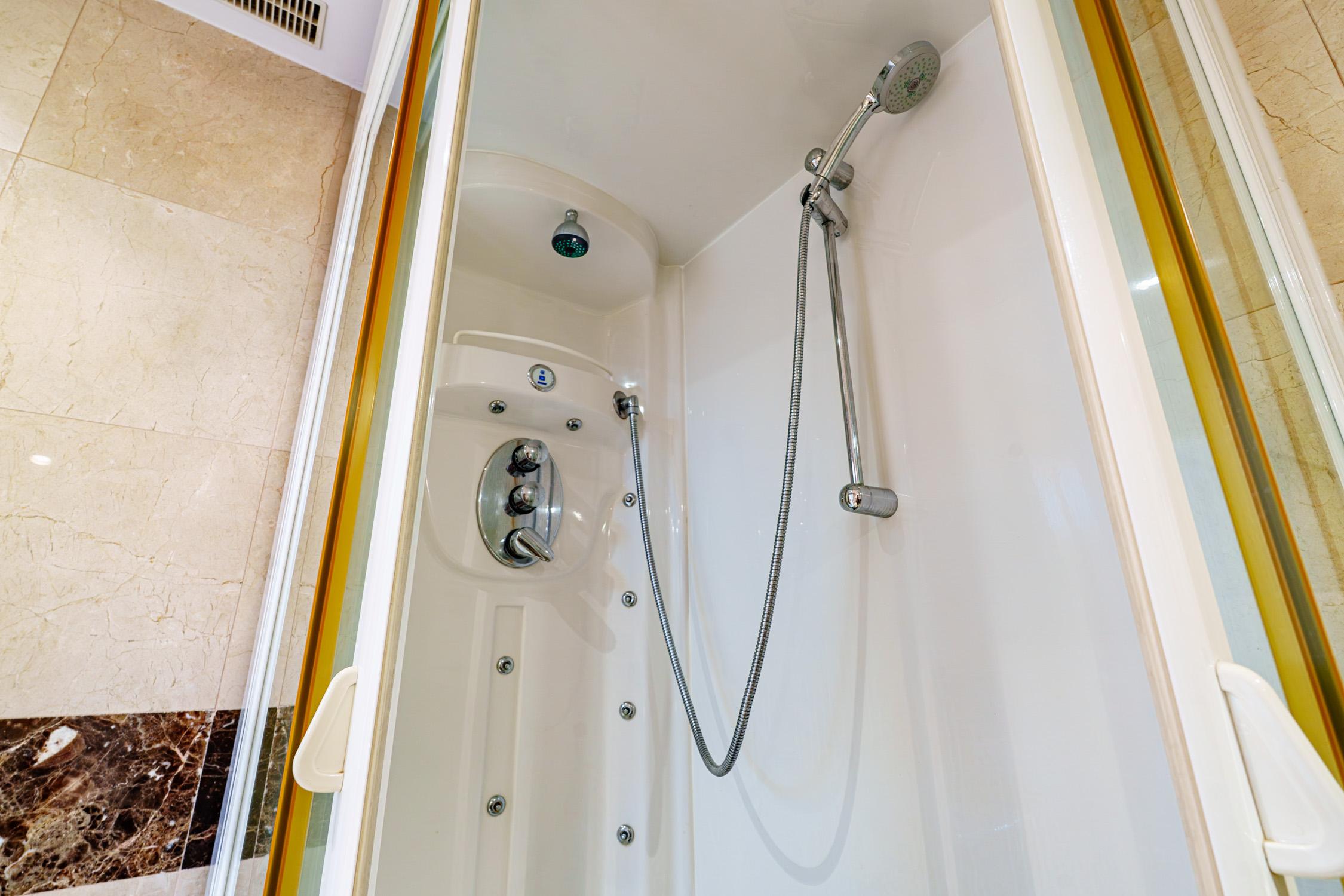 Piso en Venta en Avenida de los Ángeles - 26