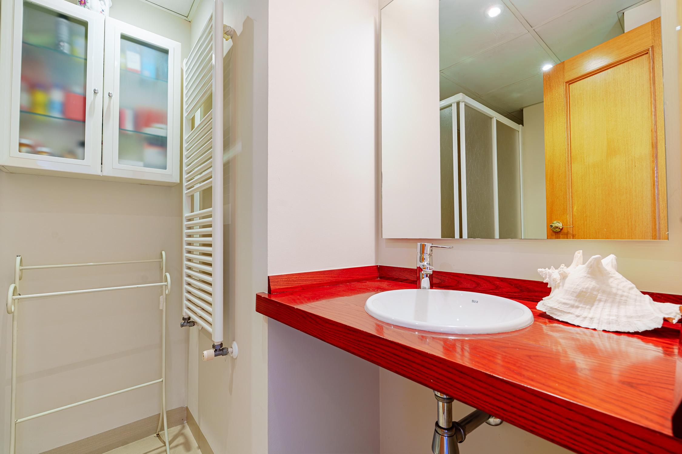 Piso en Venta en Avenida de los Ángeles - 19