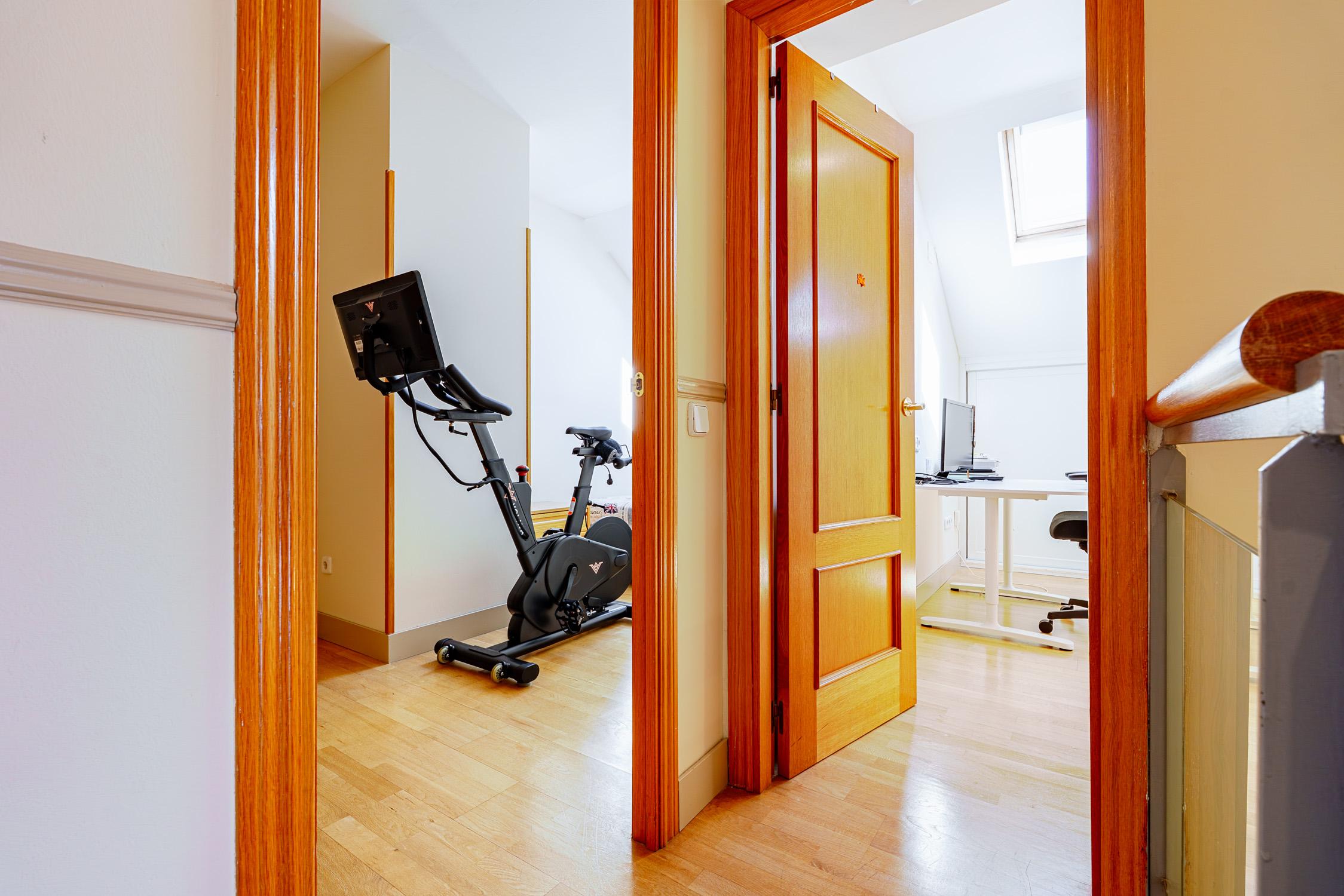 Piso en Venta en Avenida de los Ángeles - 35