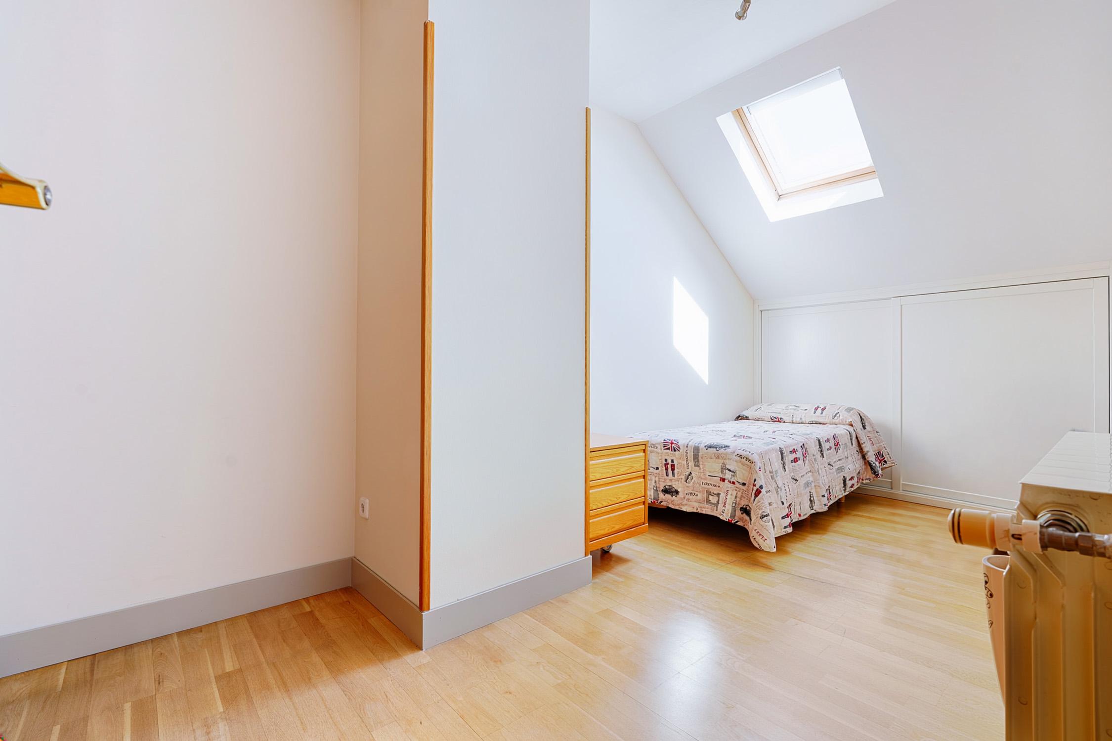 Piso en Venta en Avenida de los Ángeles - 40