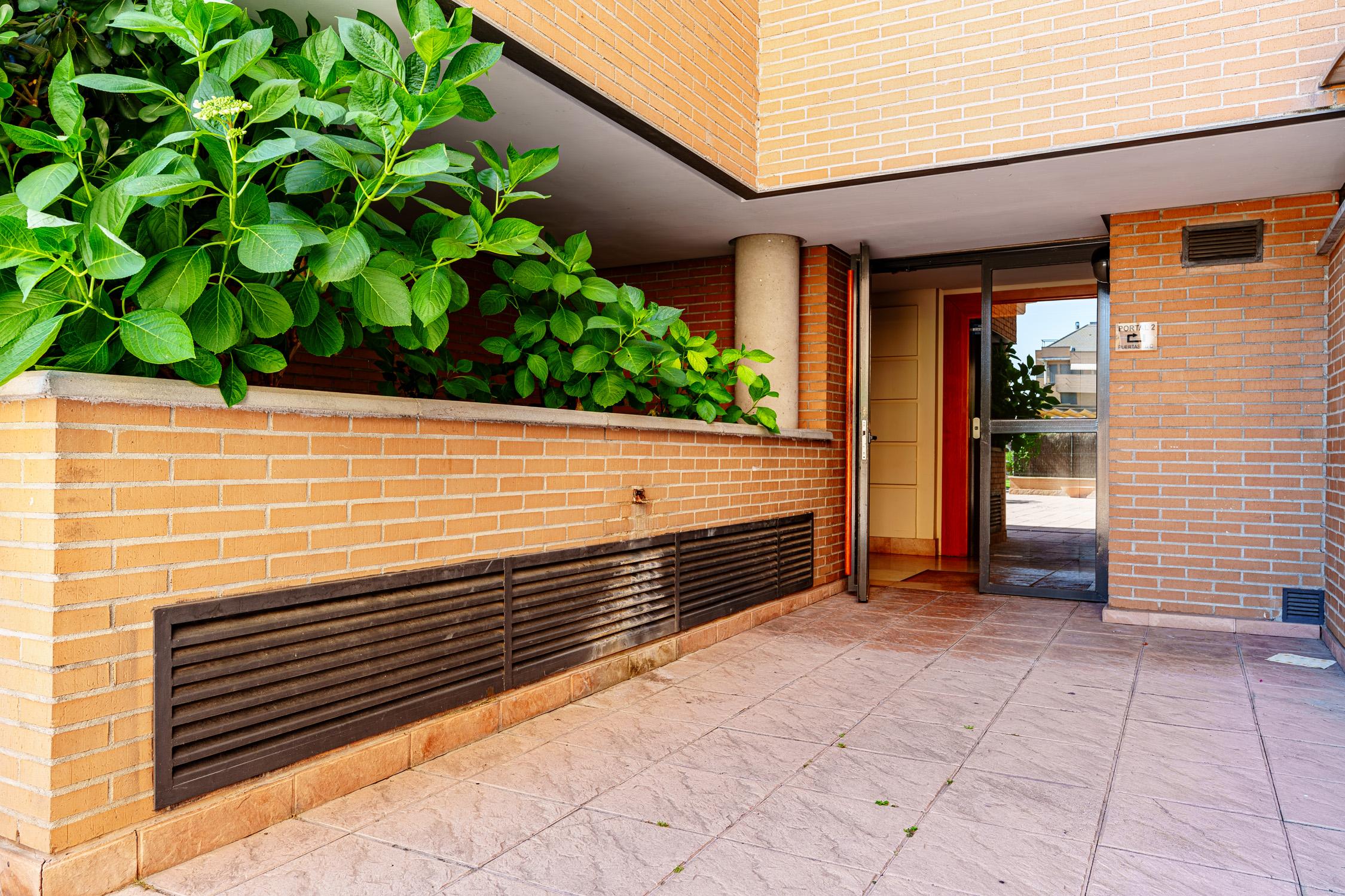 Piso en Venta en Avenida de los Ángeles - 55