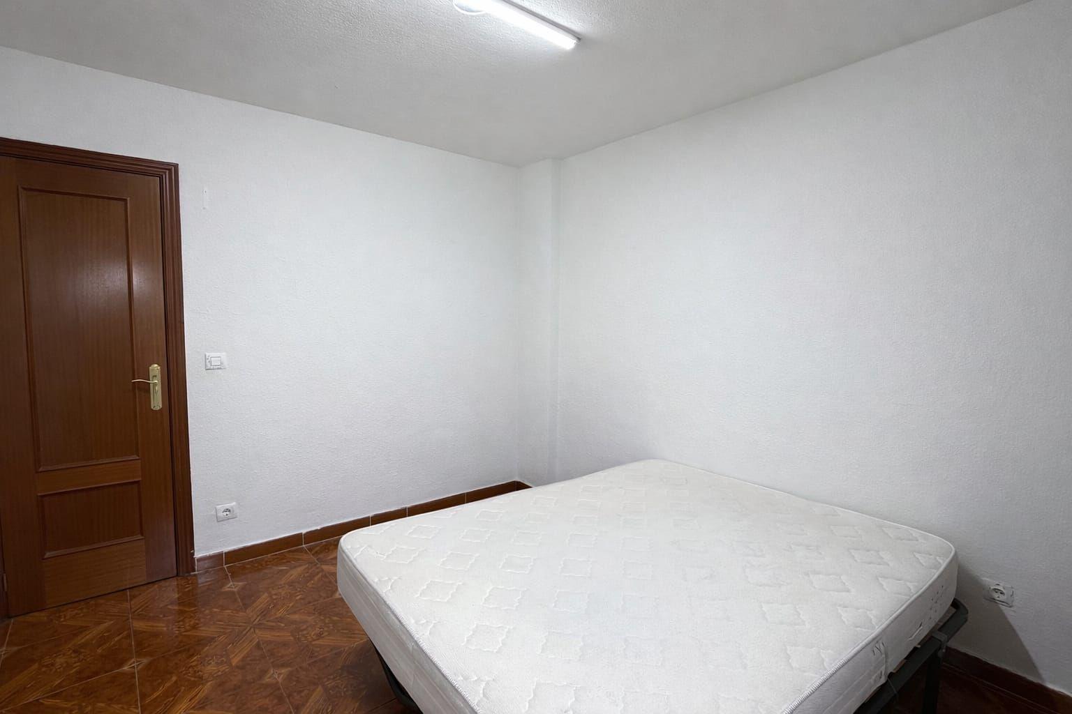Piso en Venta en Calle de Ciudad Real - 3