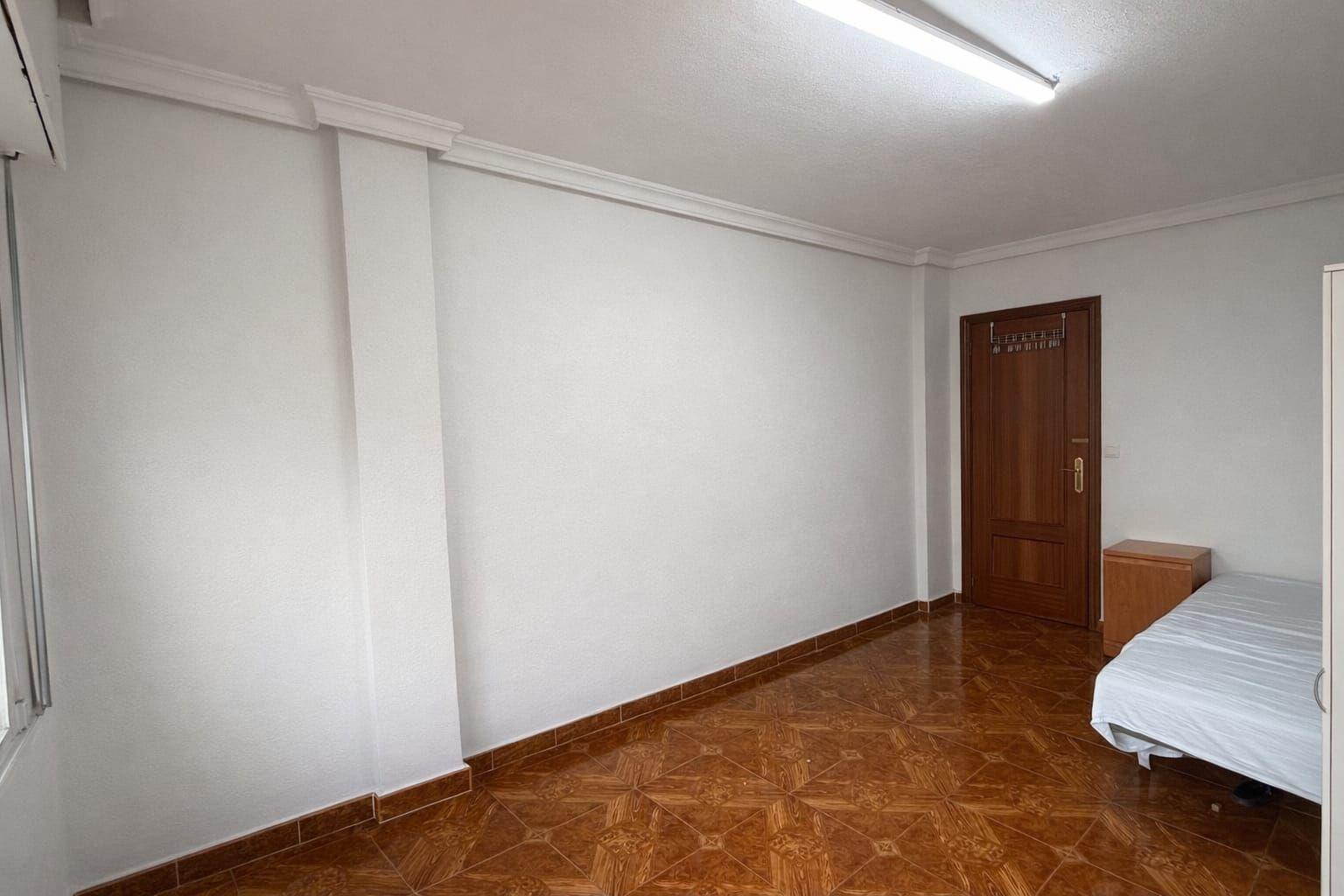Piso en Venta en Calle de Ciudad Real - 13