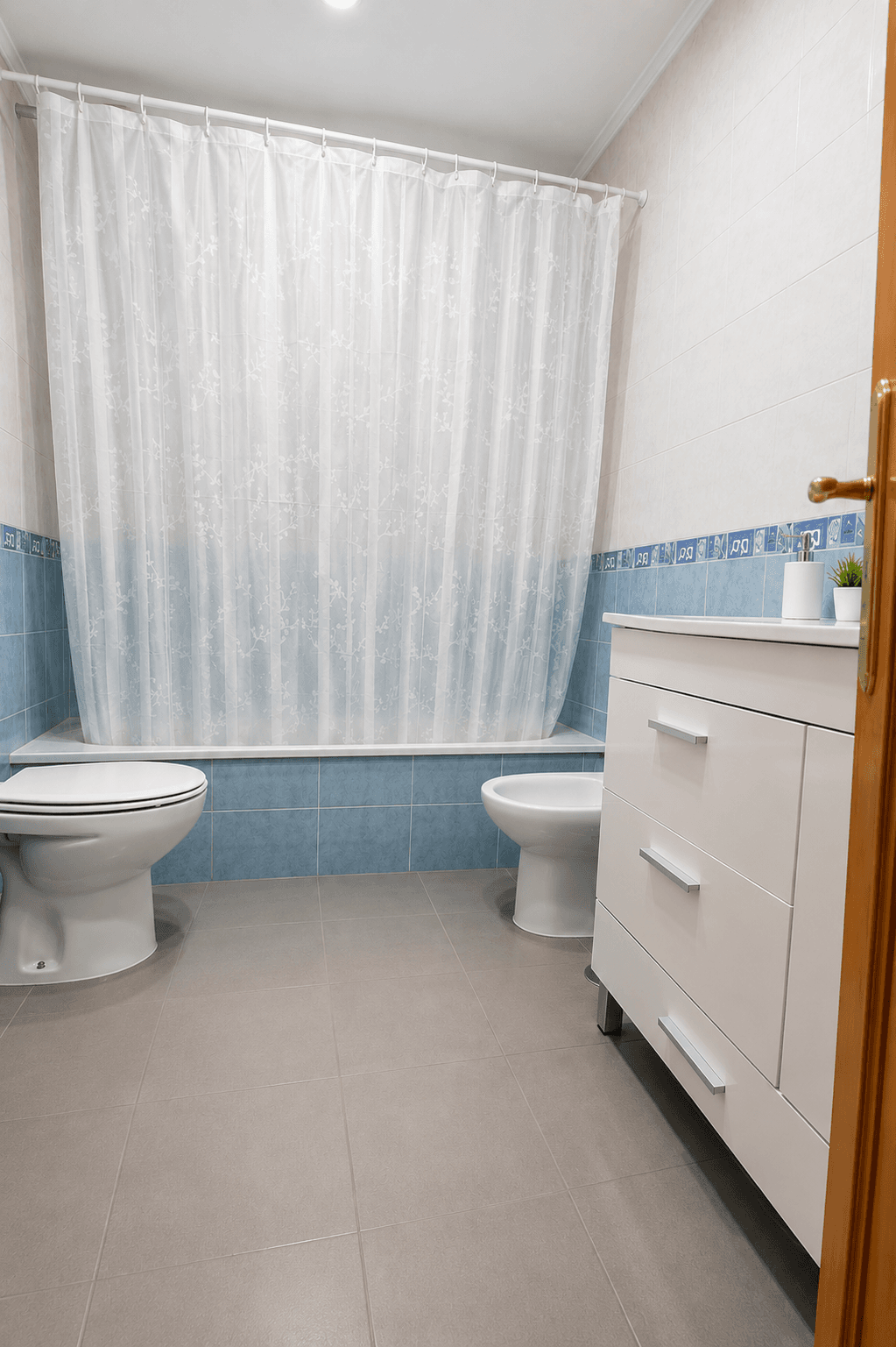 Piso en Venta en Calle Américo Vespucio - 8