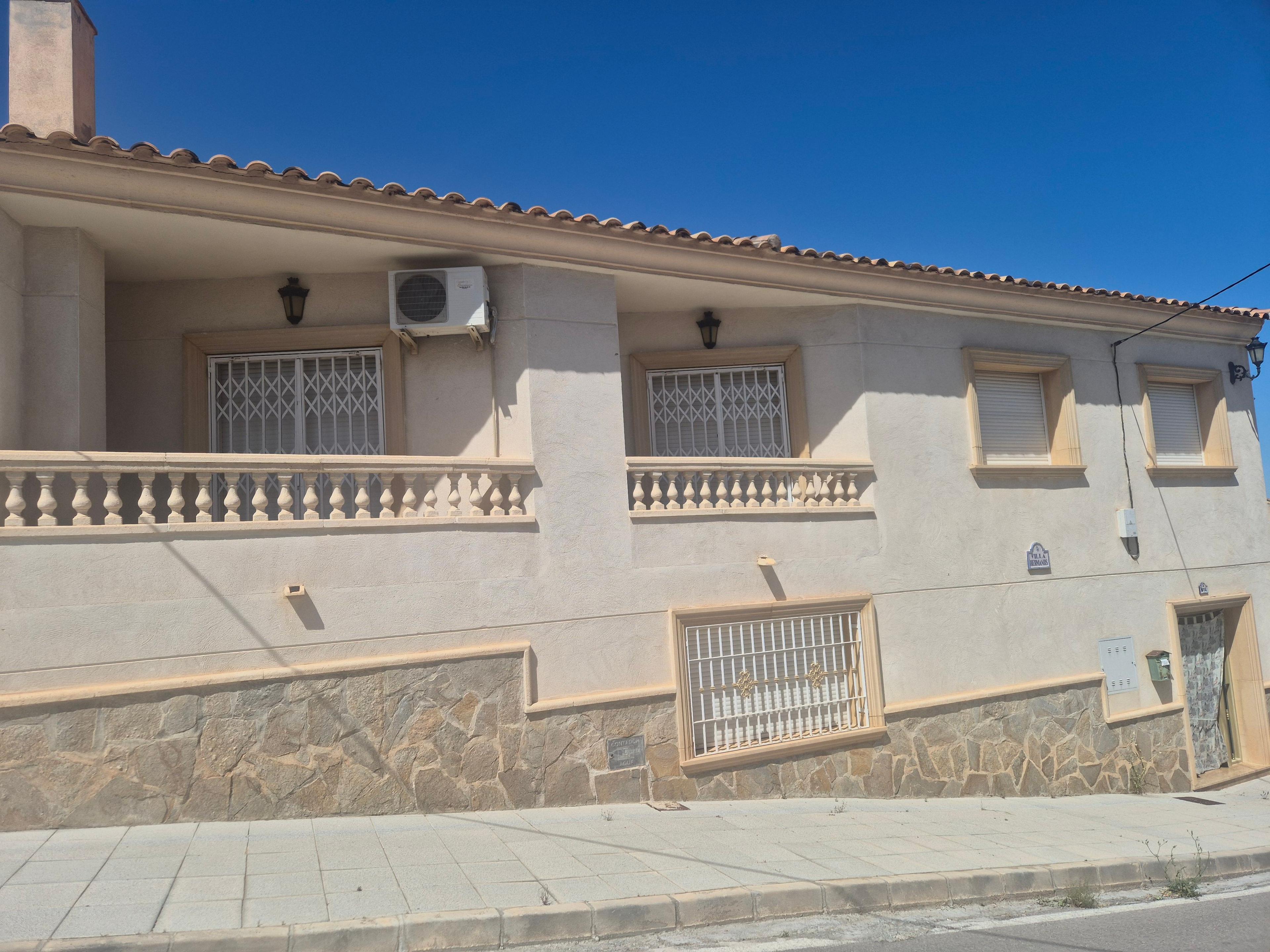Villa en Venta en Carretera de Pedro Martínez - 1