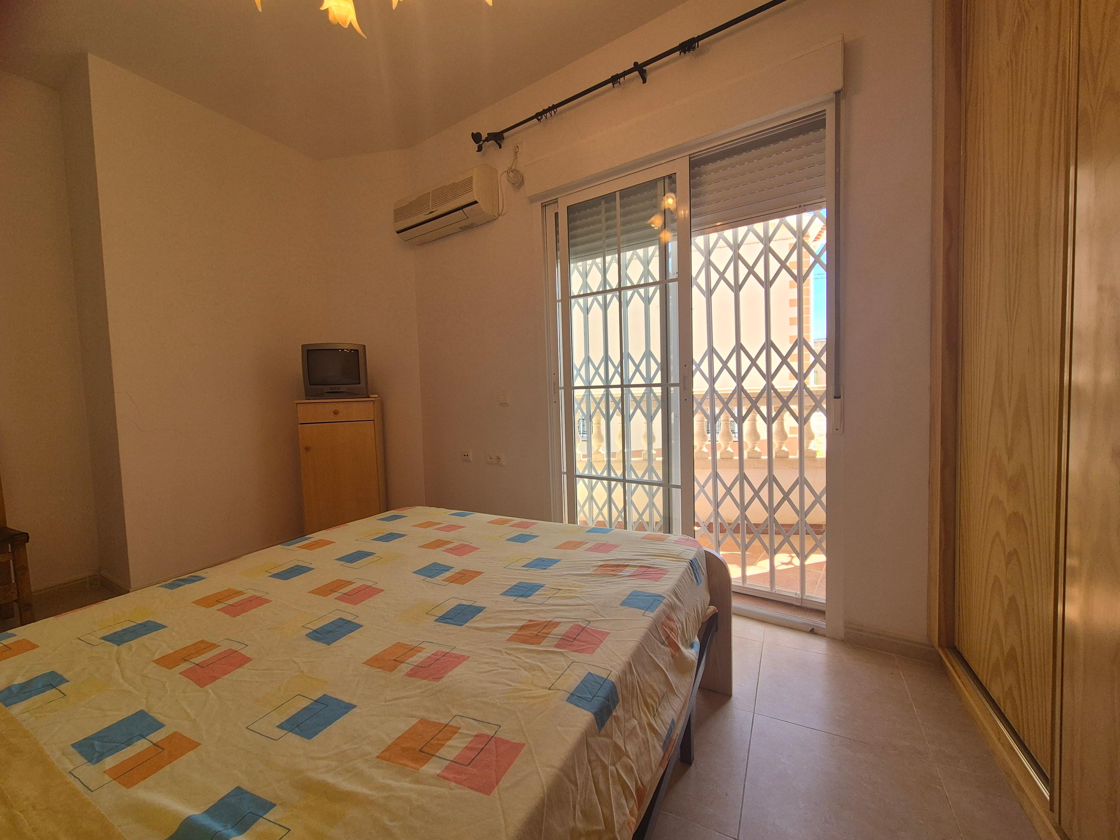 Villa en Venta en Carretera de Pedro Martínez - 25