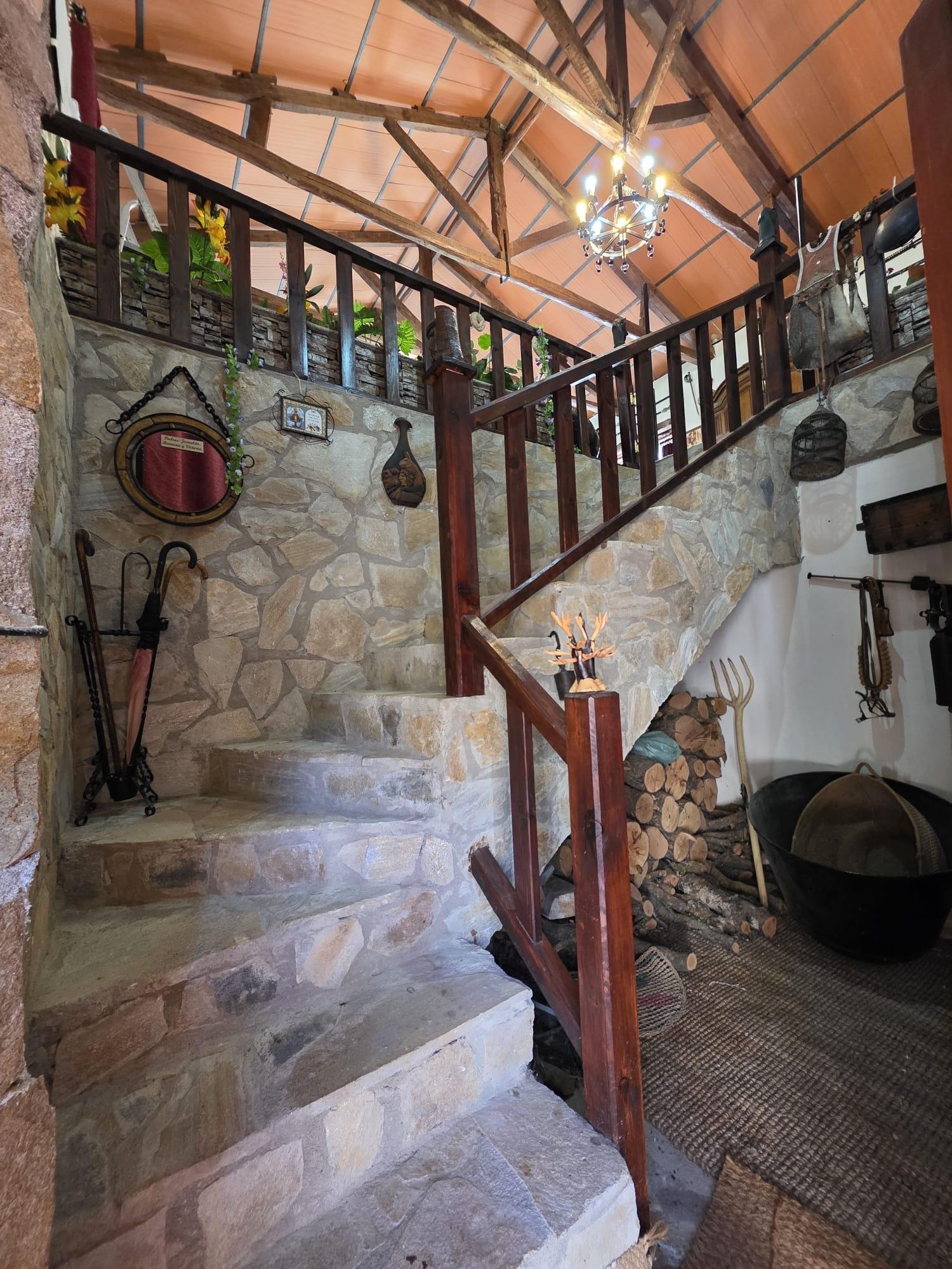 Casa Rústica en Venta en C. Mayor - 12