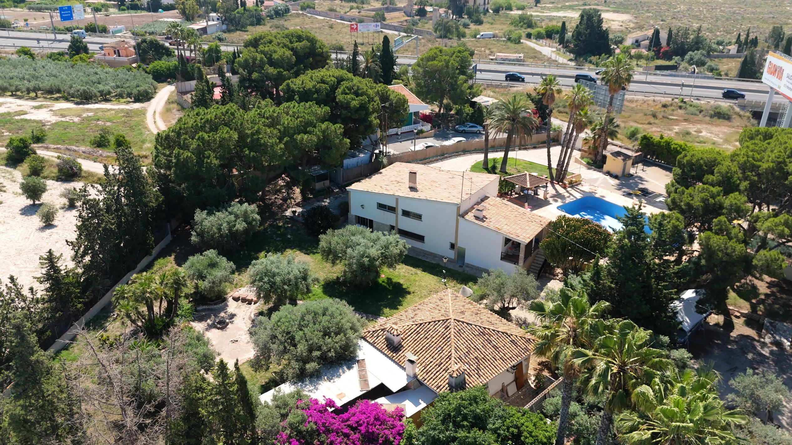 Casa en Venta - Mutxamel, Alicante  - 37