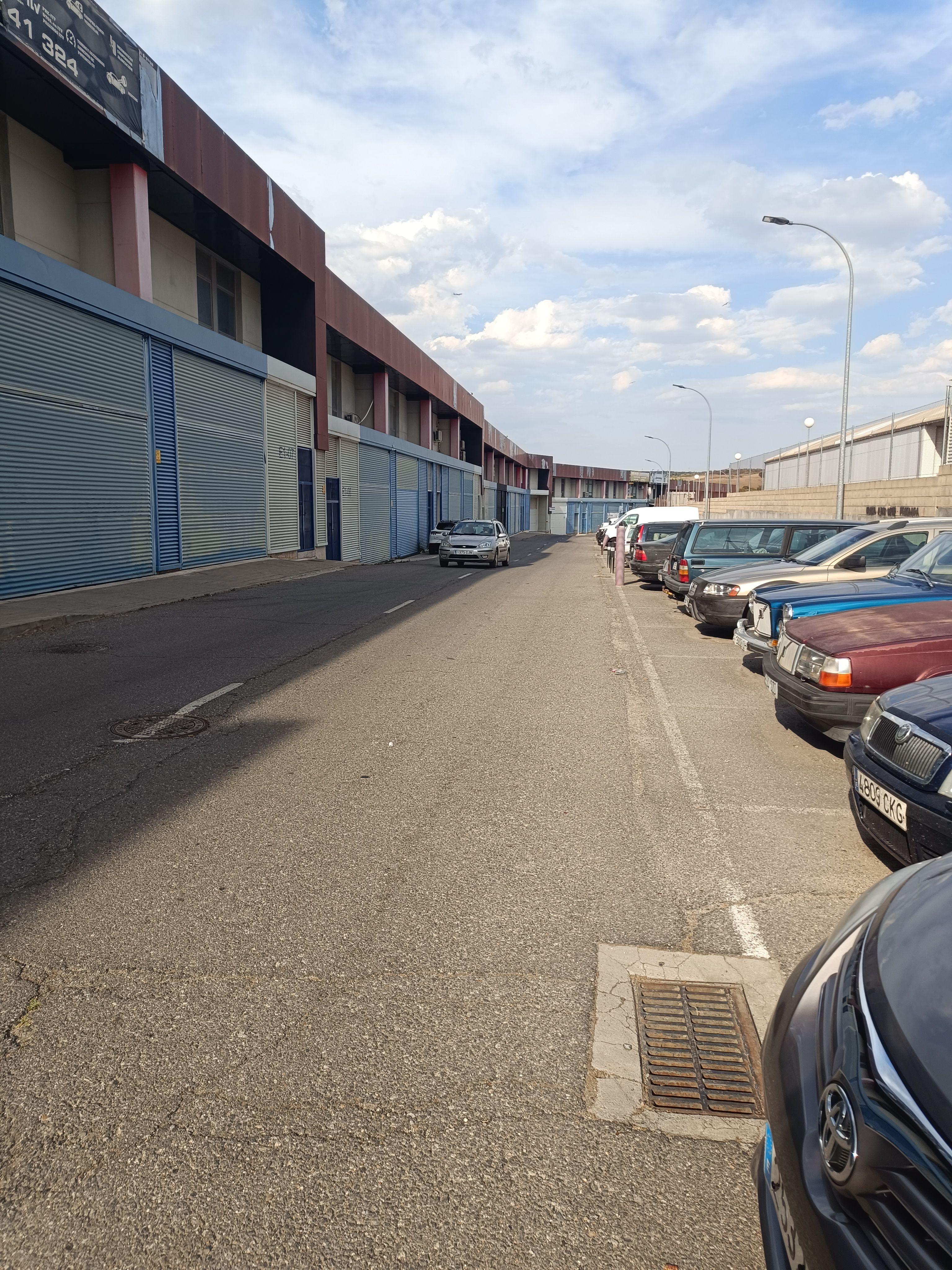 Nave en Venta en Calle Cancheras - 11