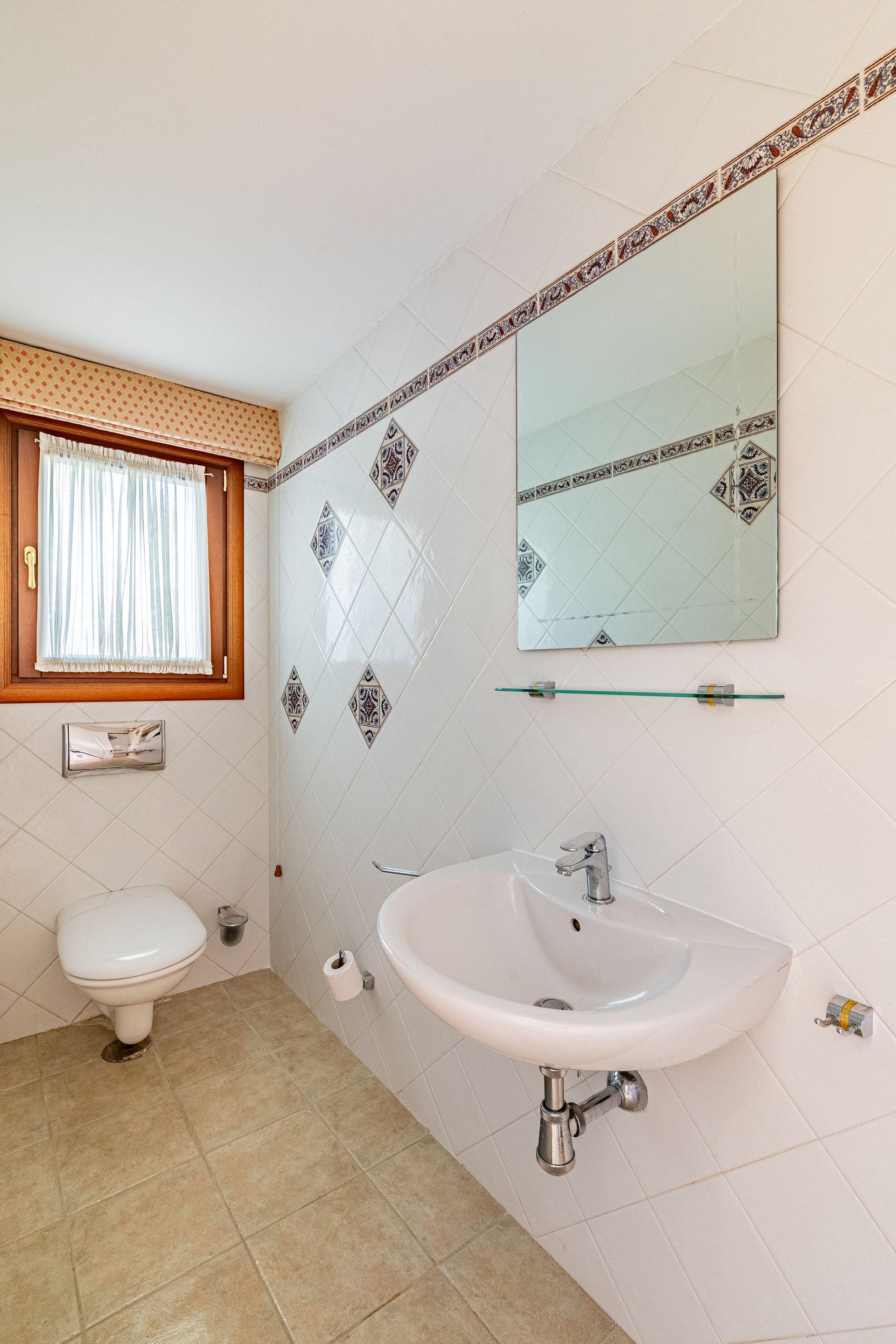 Villa en Venta en Calle Támesis - 23
