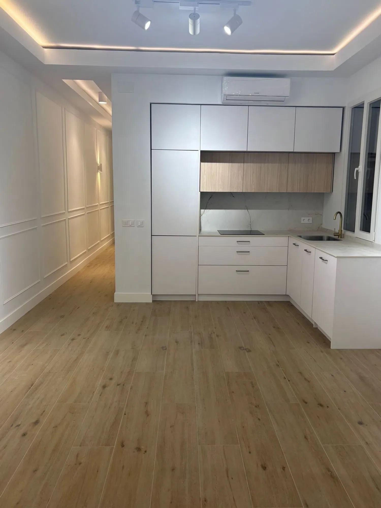 Piso en Venta - Calle de Ibiza - 3