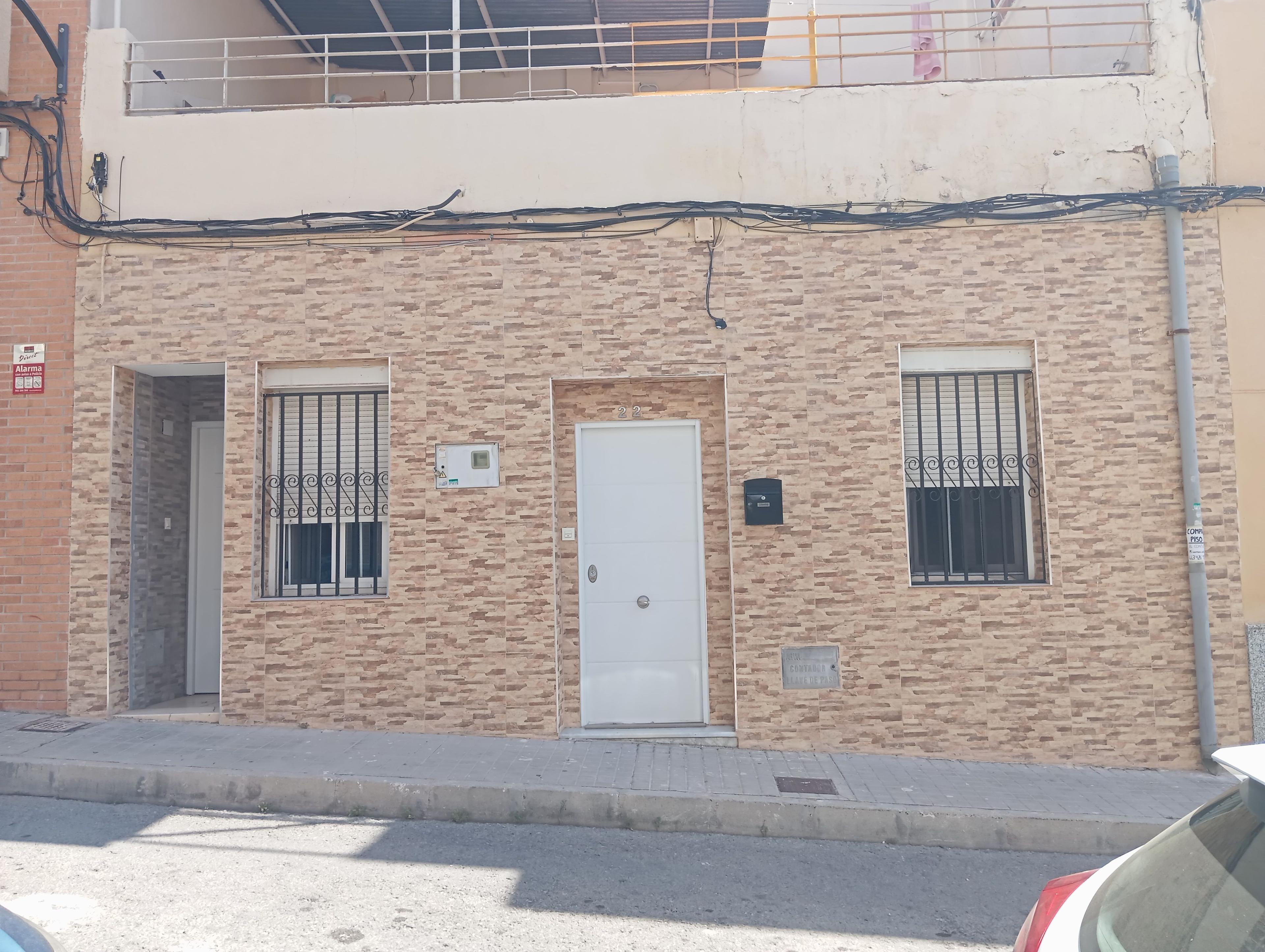 Piso en Venta en Calle Maestro Amadeo Vives - 1