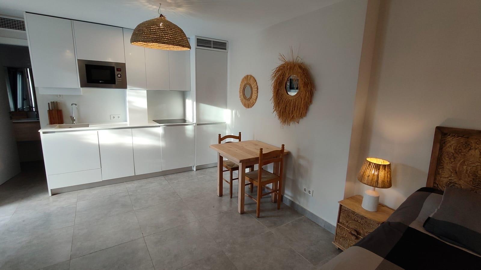 Piso en Venta en Carrer Club Robinson - 3