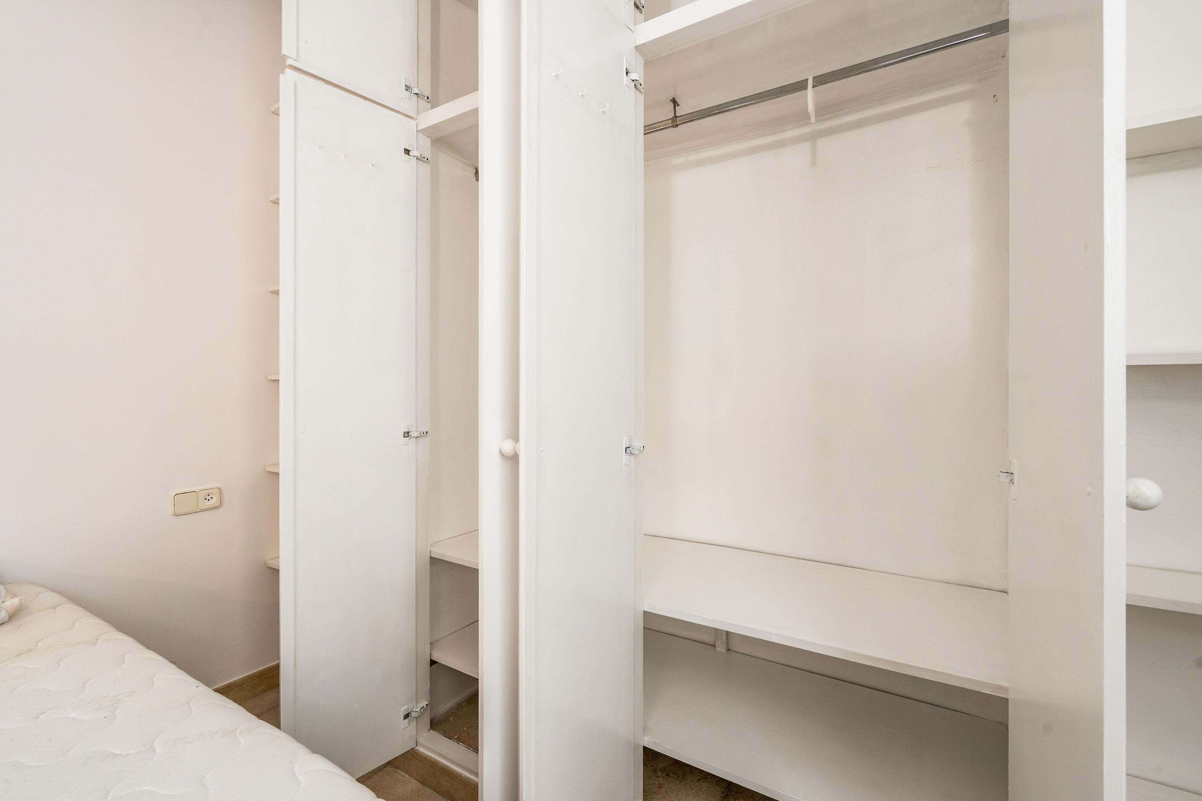 Piso en Venta - Carrer de la Lleona - 25