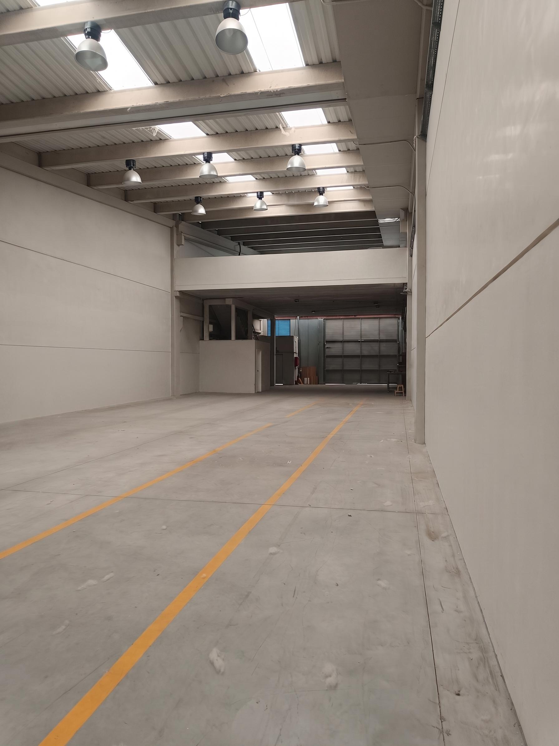 Nave en Venta en Calle Cancheras - 4