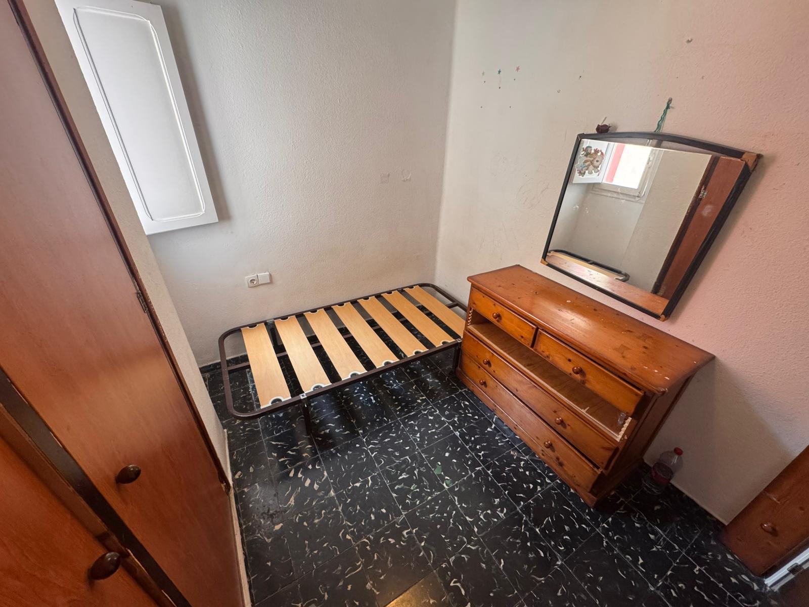 Piso en Venta en Carrer del Retor - 12