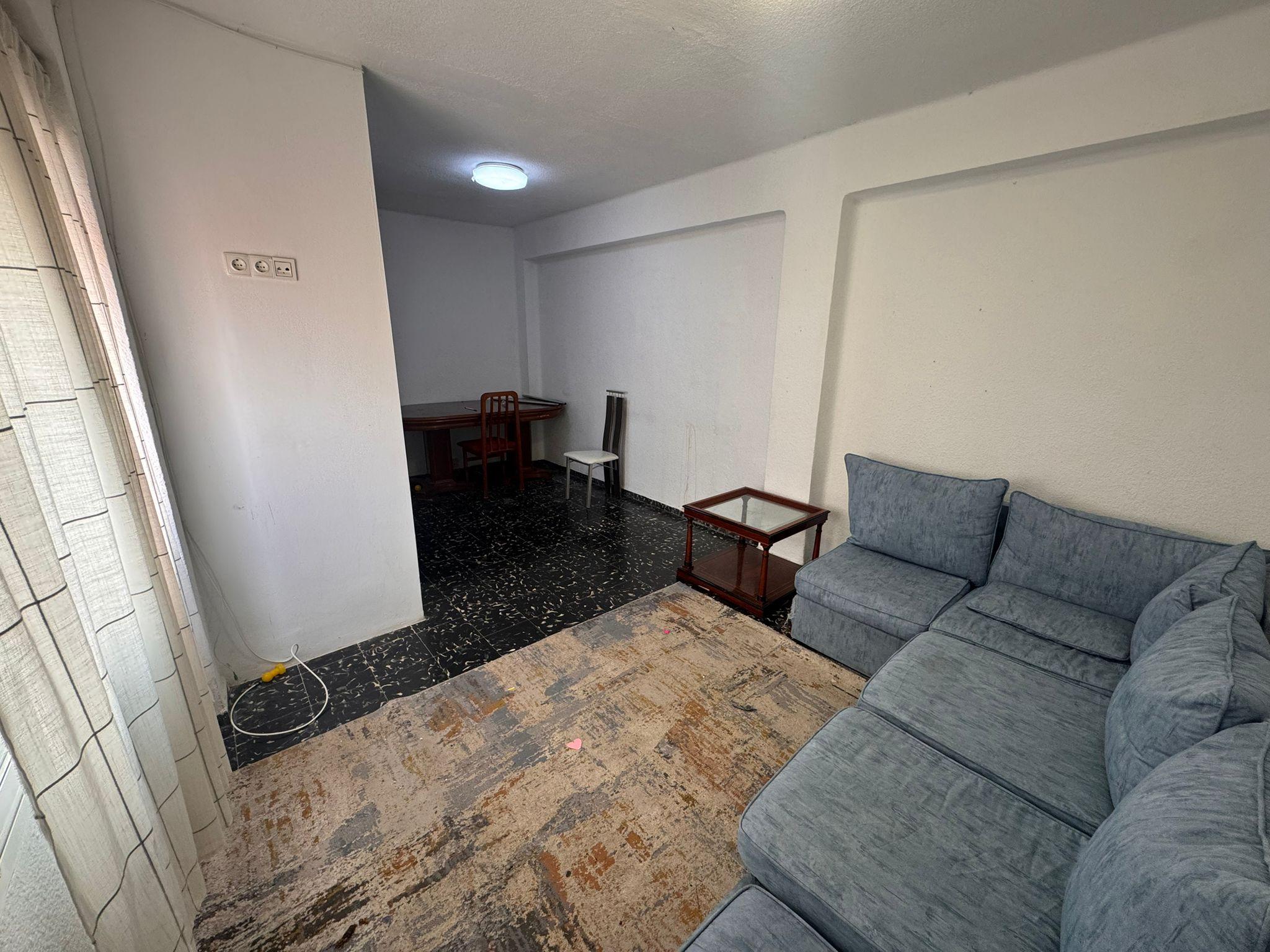 Piso en Venta en Carrer del Retor - 3