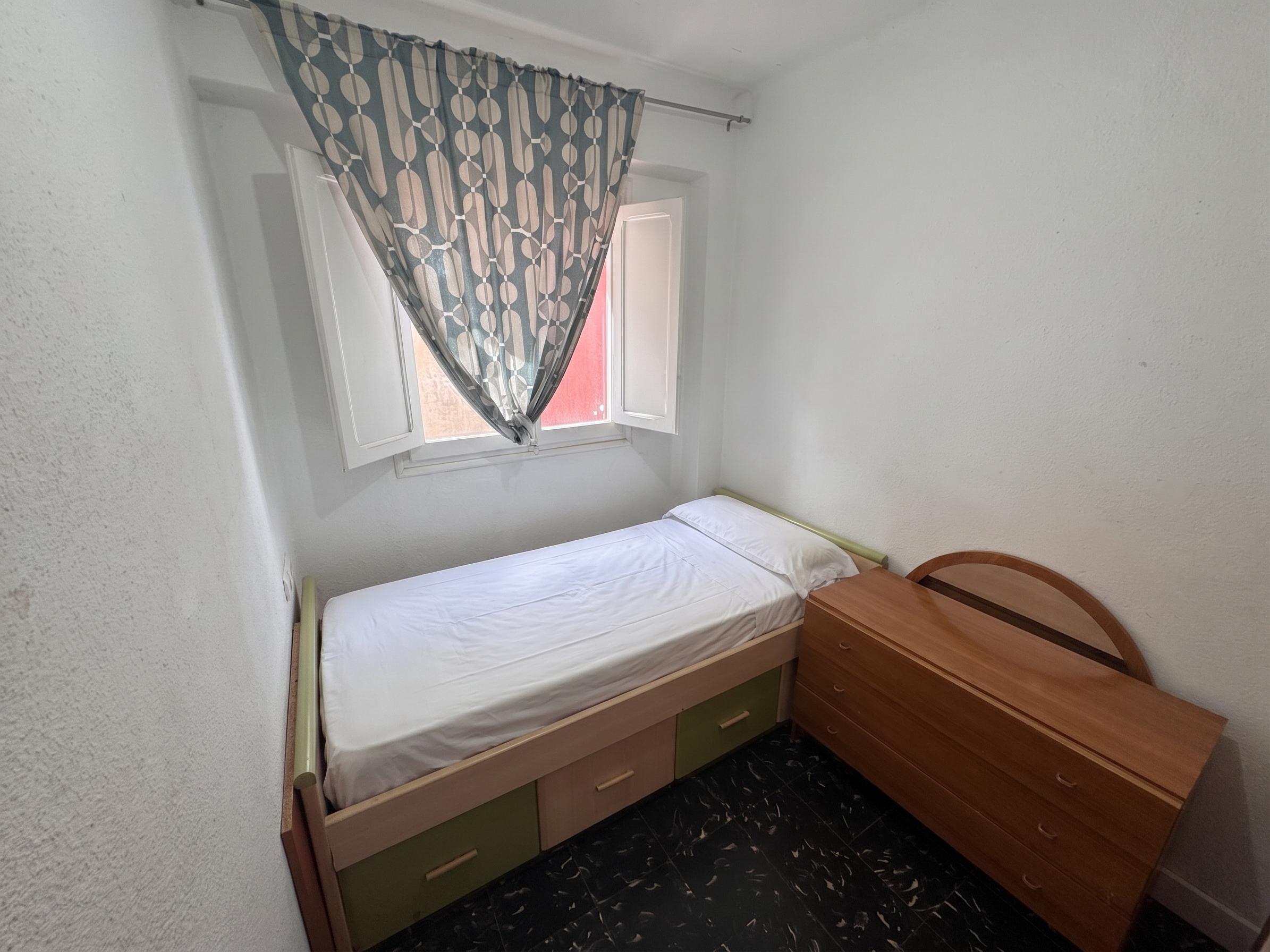 Piso en Venta en Carrer del Retor - 10