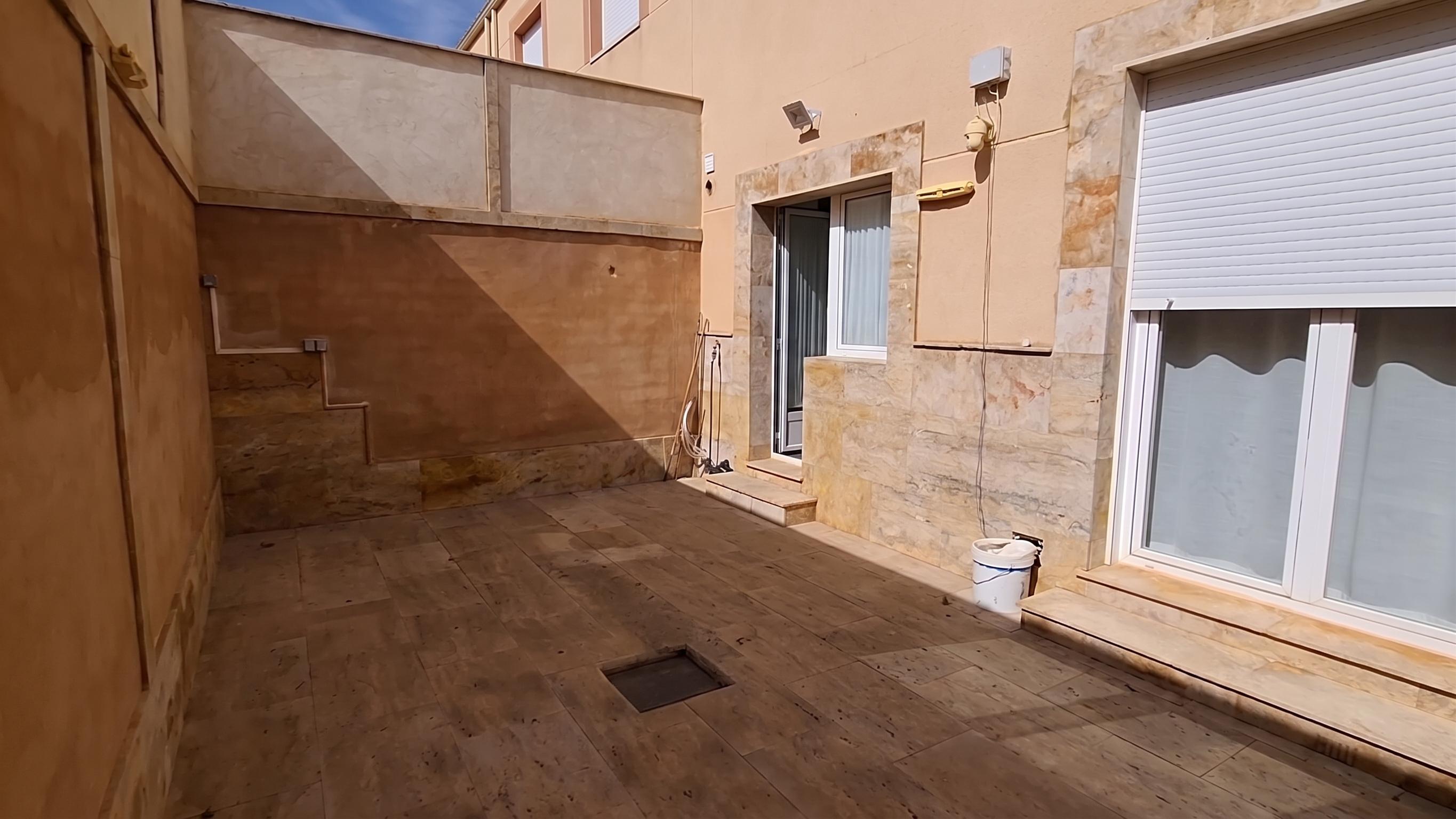 Townhouse en Venta en Calle Los Cortijos - 18