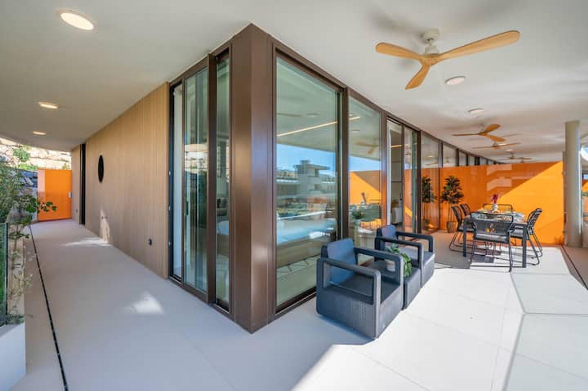 Piso en Venta - Avenida Fuengirola - 8