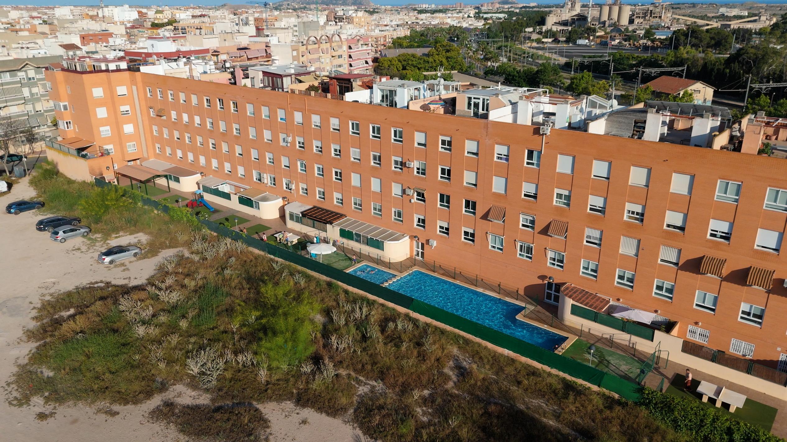 Piso en Venta en Calle Novelda - 34