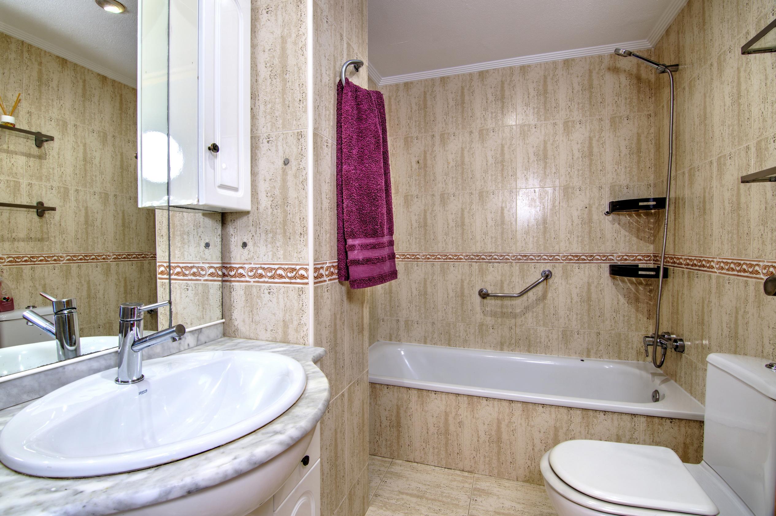 Piso en Venta en Calle Novelda - 19