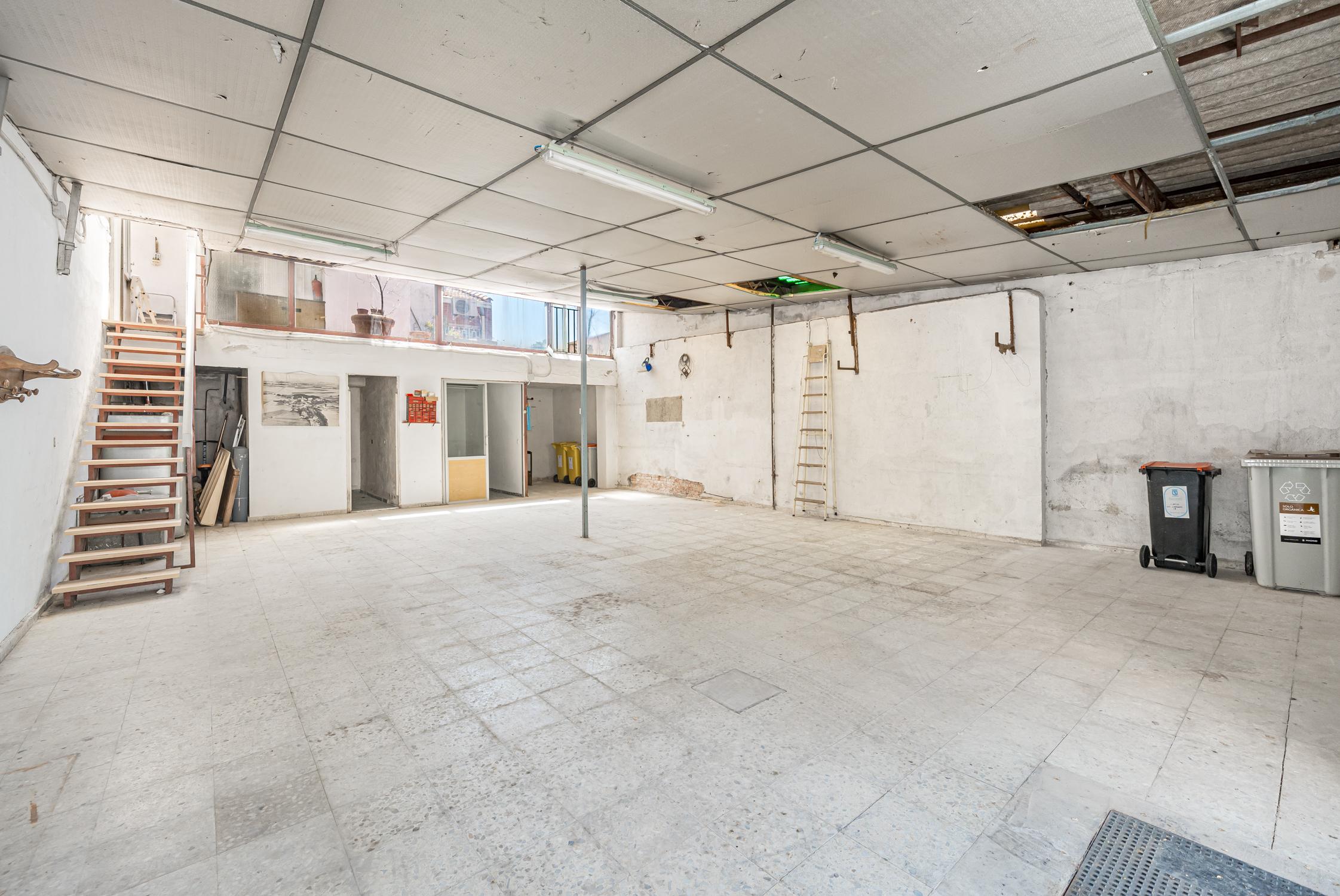House en Venta en Calle De Luis Camoens - 41